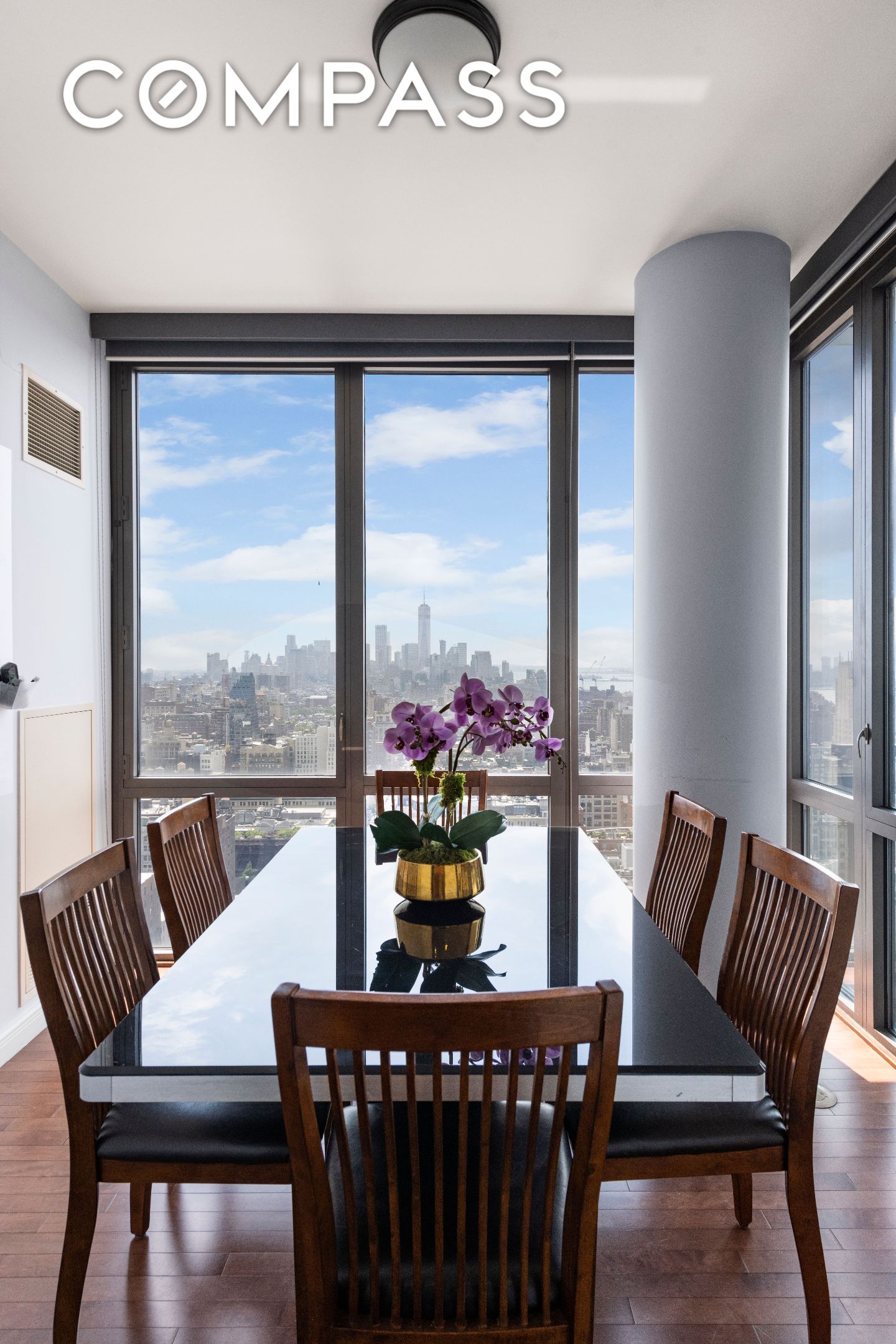 #6 photo, 101 W 24th Street, Chelsea , NY 10011