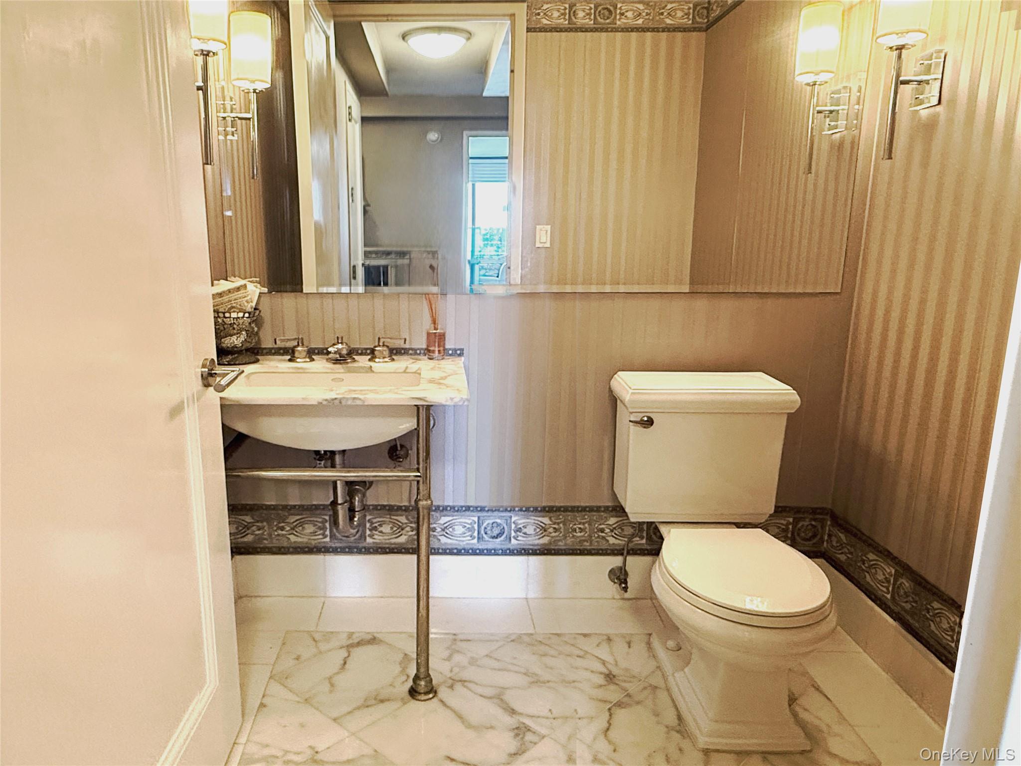 #10 photo, 10 City Place, White Plains , NY 10601