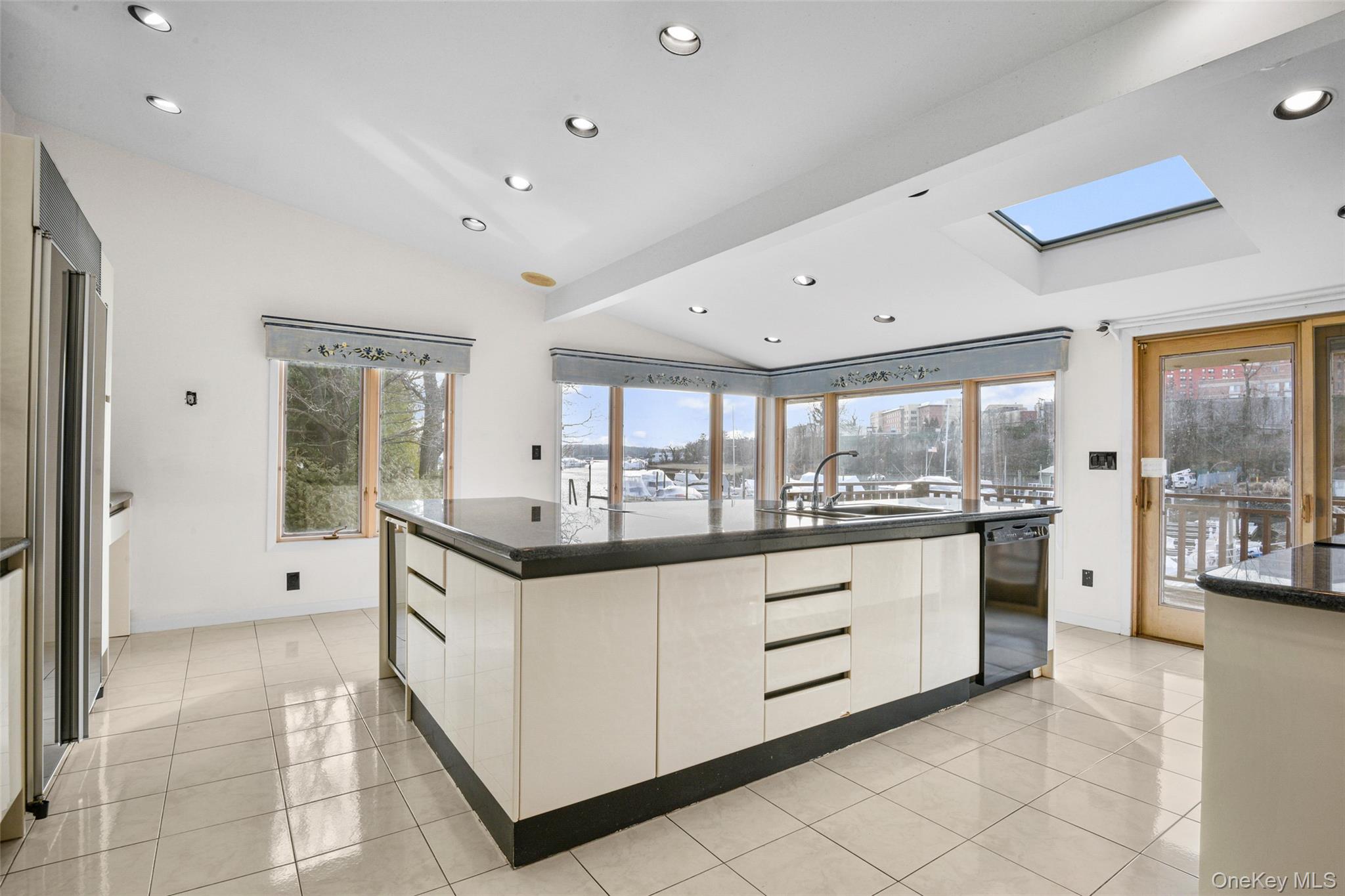 #12 photo, 31 Clover Place, New Rochelle , NY 10805