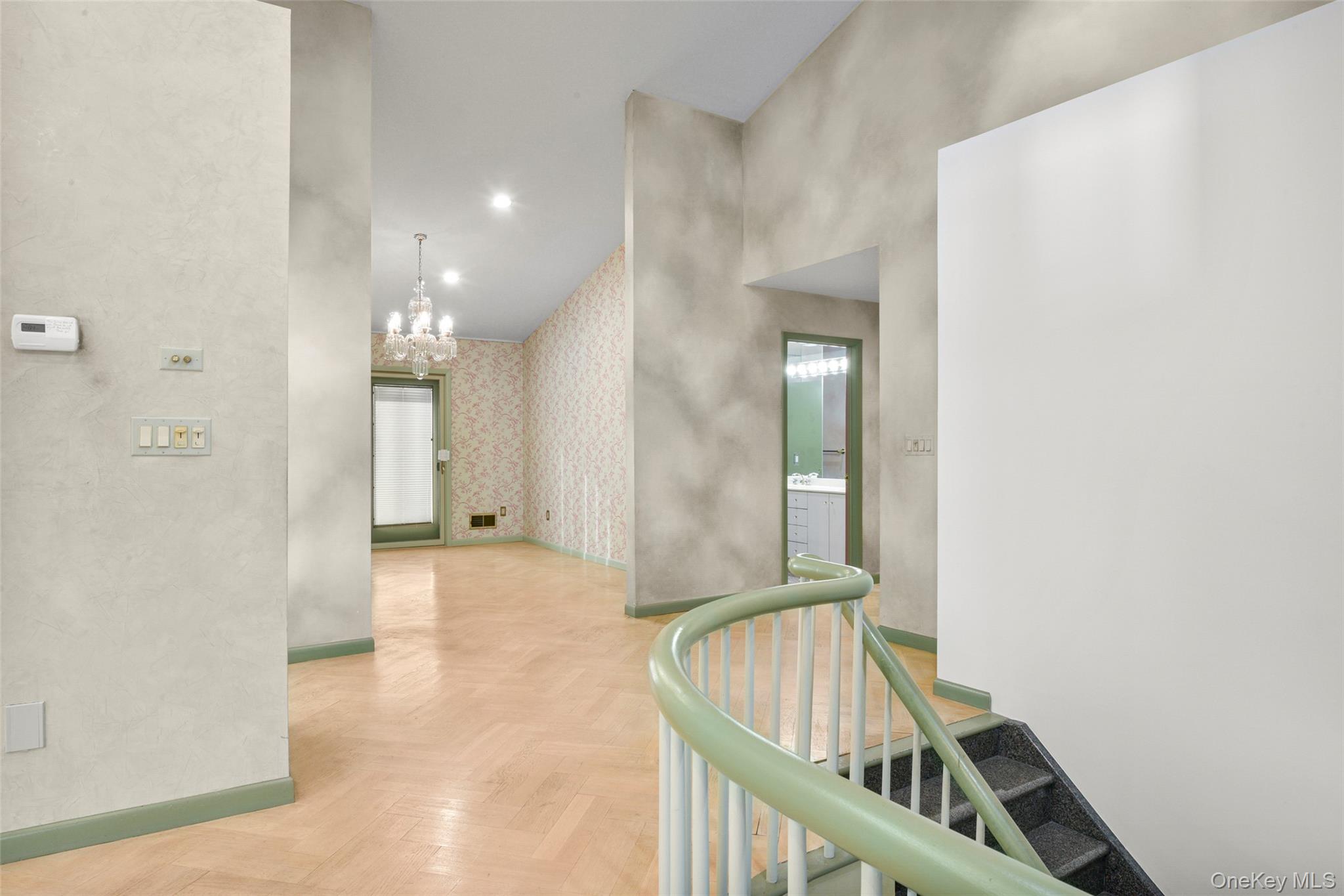 #9 photo, 31 Clover Place, New Rochelle , NY 10805