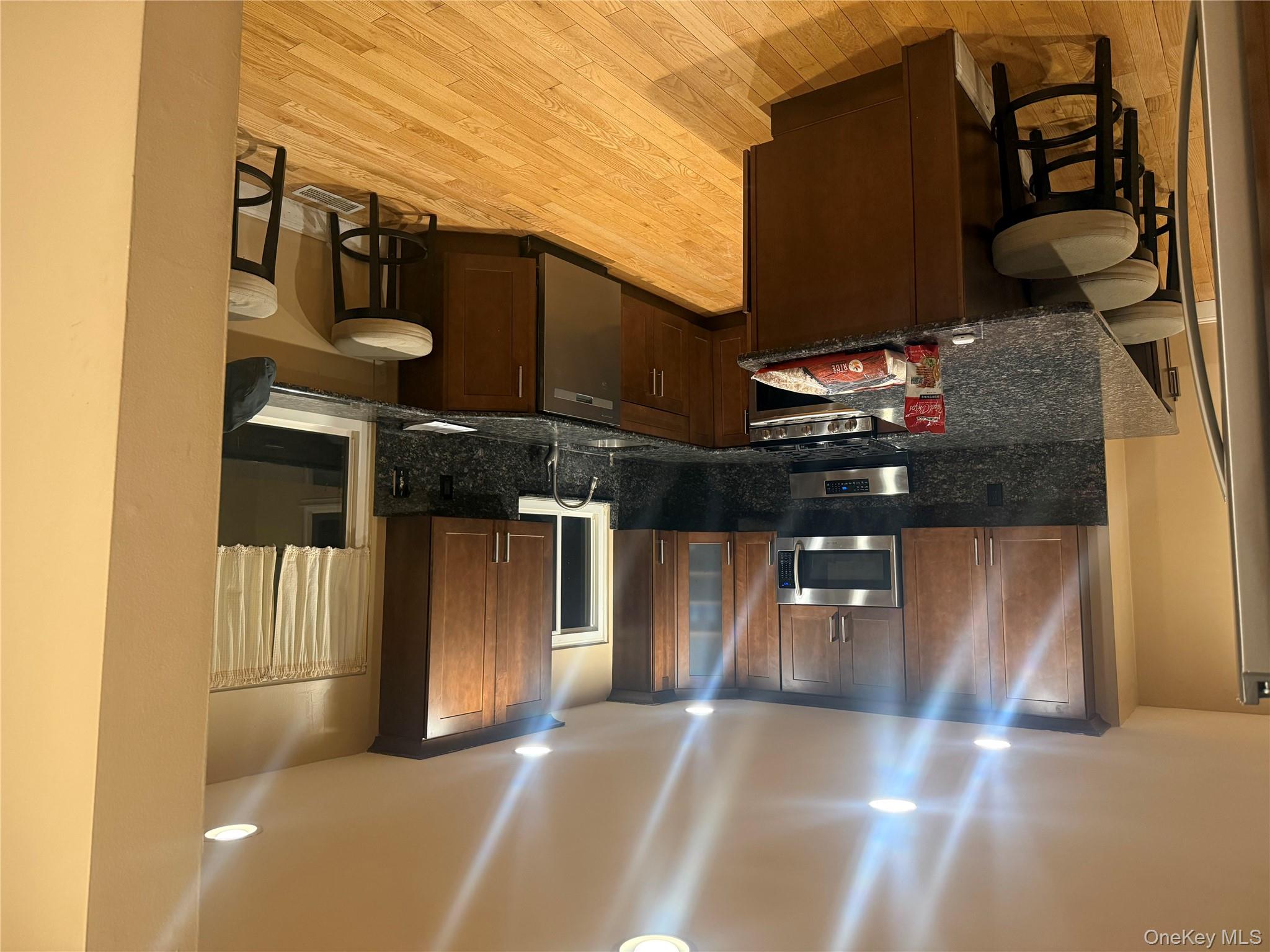 #1 photo, 21 Cherry Court, Highland Mills , NY 10930