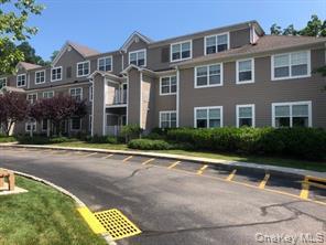 #1 photo, 200 Woodcrest Lane, Mount Kisco , NY 10549