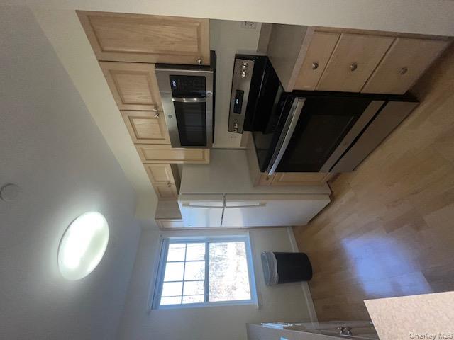 #2 photo, 200 Woodcrest Lane, Mount Kisco , NY 10549