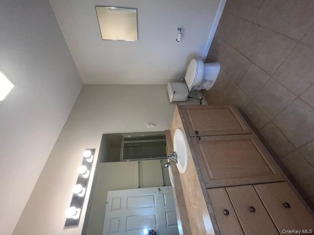 #7 photo, 200 Woodcrest Lane, Mount Kisco , NY 10549