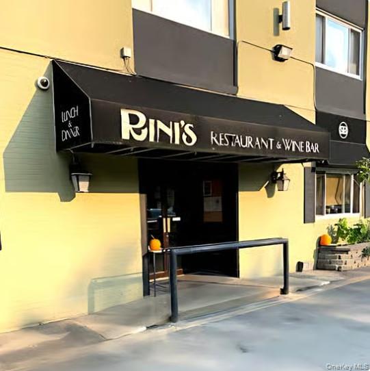 #3 photo, 12 West Main, White Plains , NY 10523