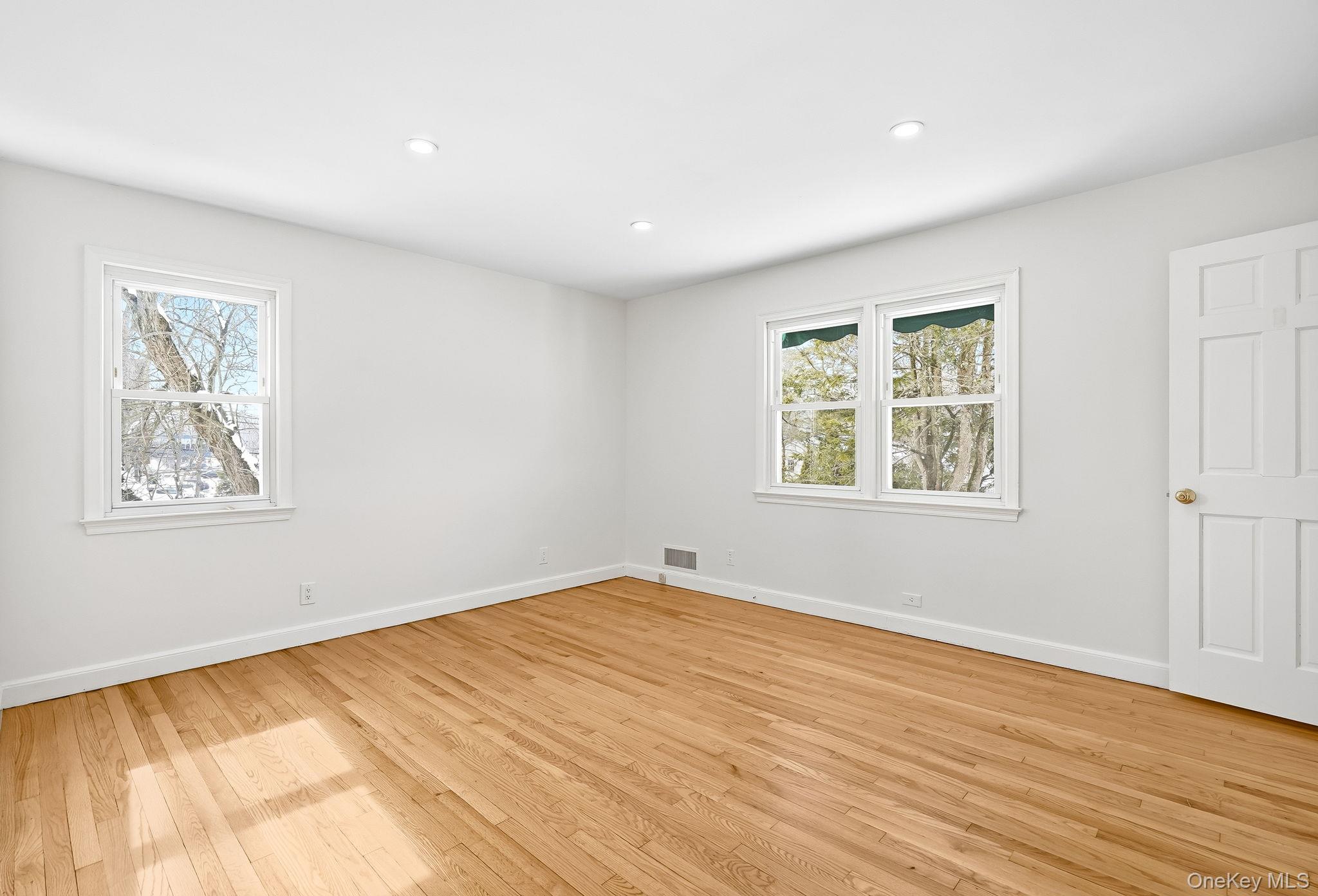 #18 photo, 2 Tamarac Trail, Harrison , NY 10528