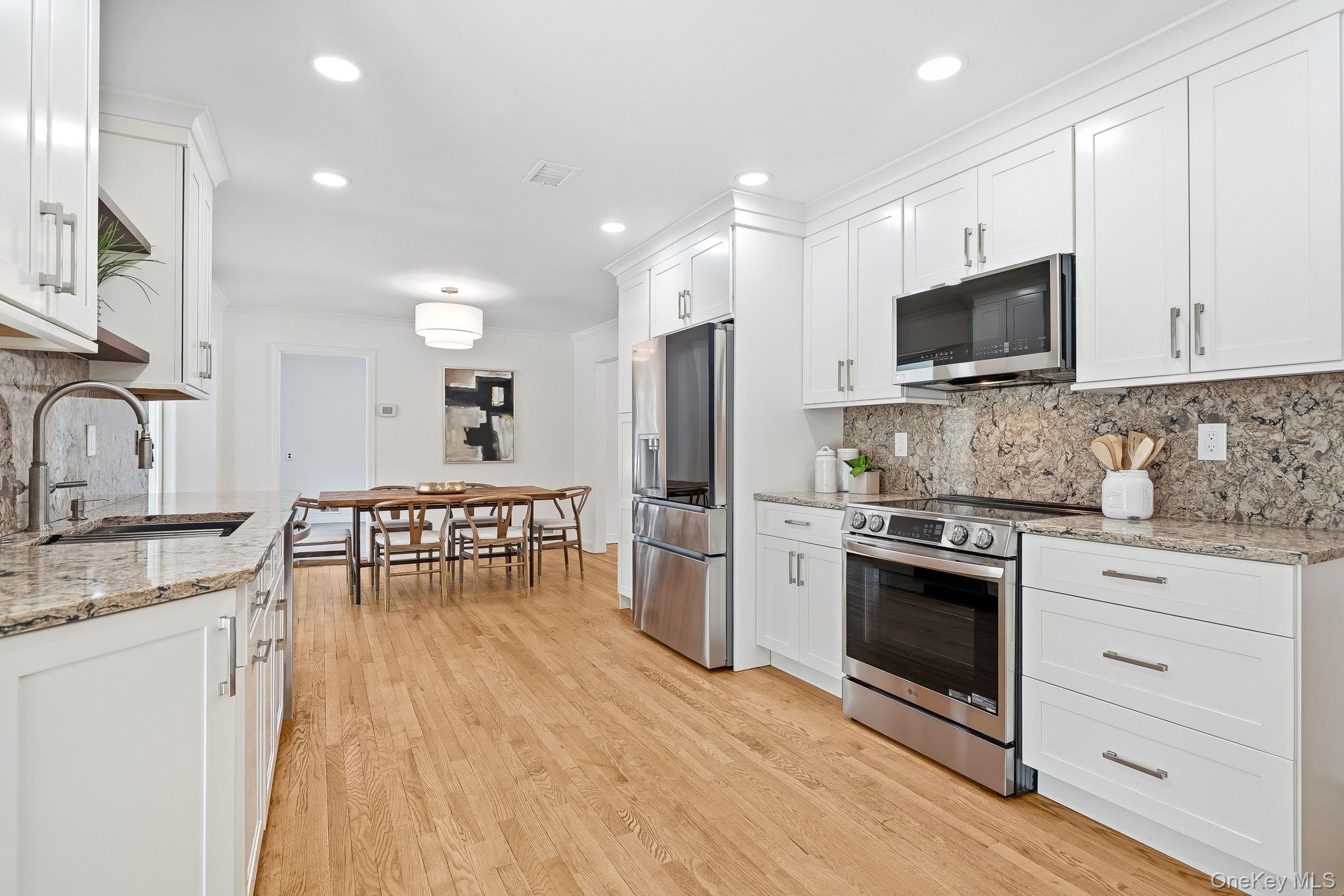 #6 photo, 2 Tamarac Trail, Harrison , NY 10528