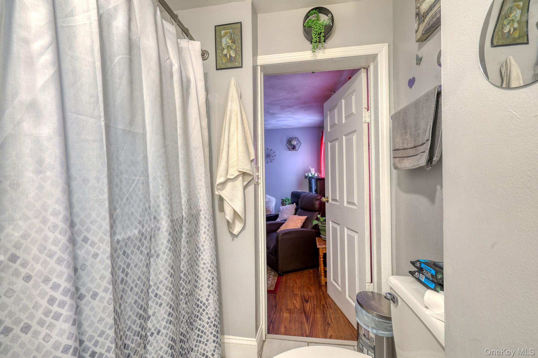 #12 photo, 16 Liberty Street, 뉴욕주 Middletown , NY 10940