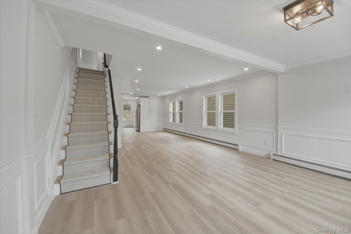 #10 photo, 424 Thieriot Avenue, 브롱크스 Bronx , NY 10473