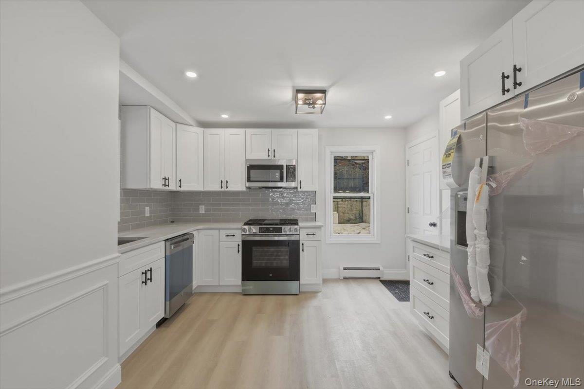 #17 photo, 424 Thieriot Avenue, 브롱크스 Bronx , NY 10473