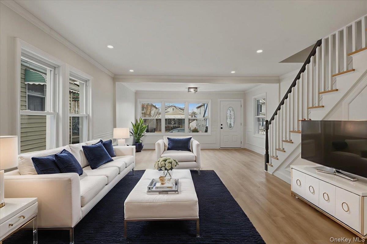 #5 photo, 424 Thieriot Avenue, 브롱크스 Bronx , NY 10473