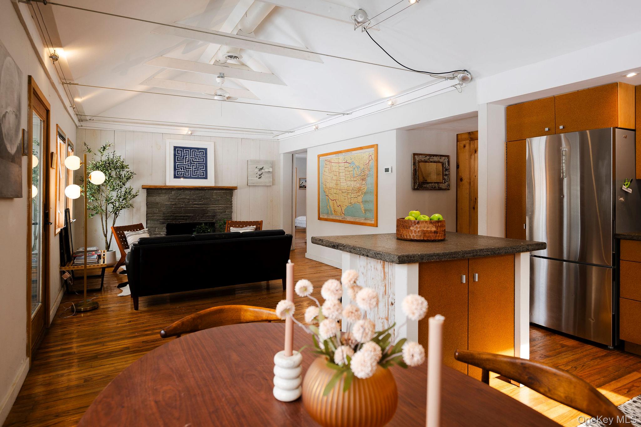 #8 photo, 171 W Hurley Road, 뉴욕주 Woodstock , NY 12498