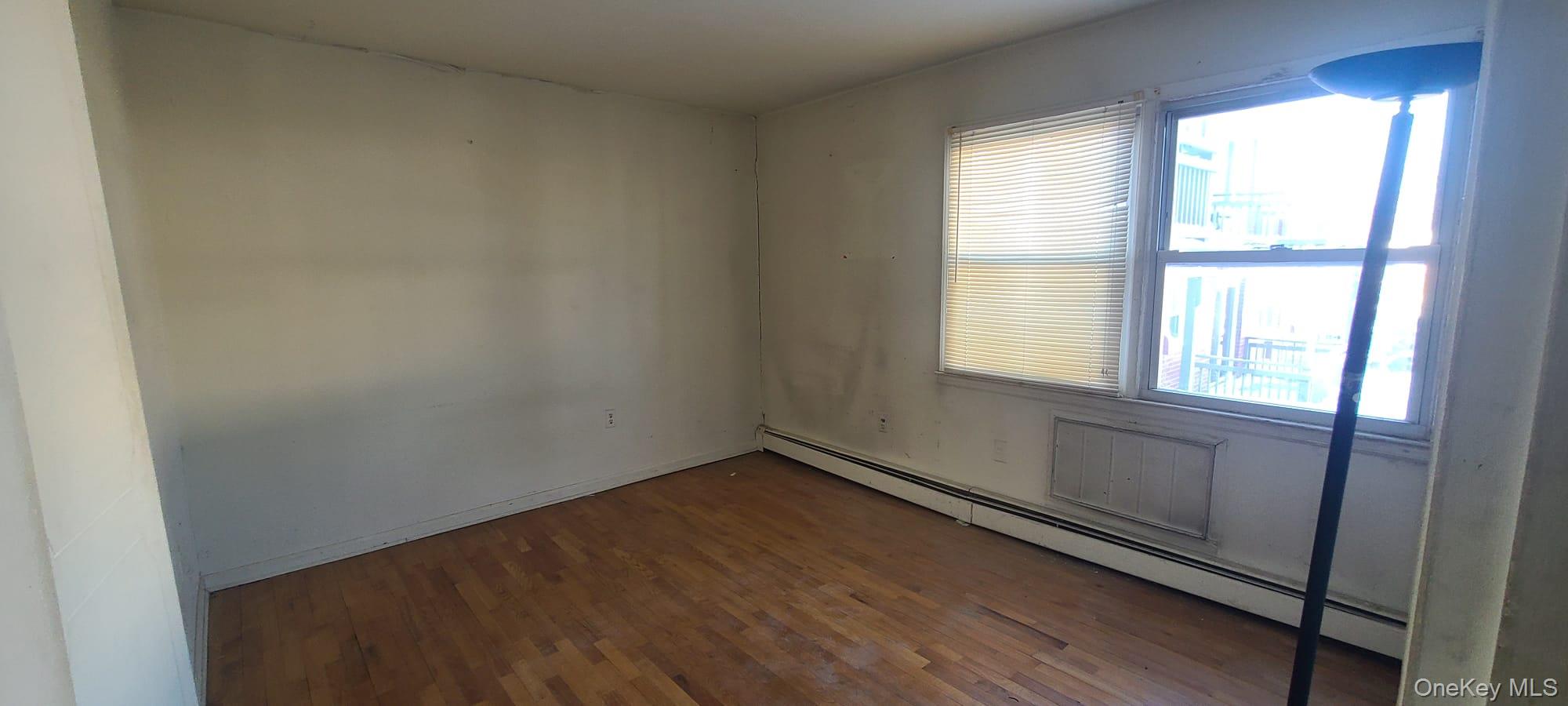 #5 photo, 6 Danbury Court, Suffern , NY 10901