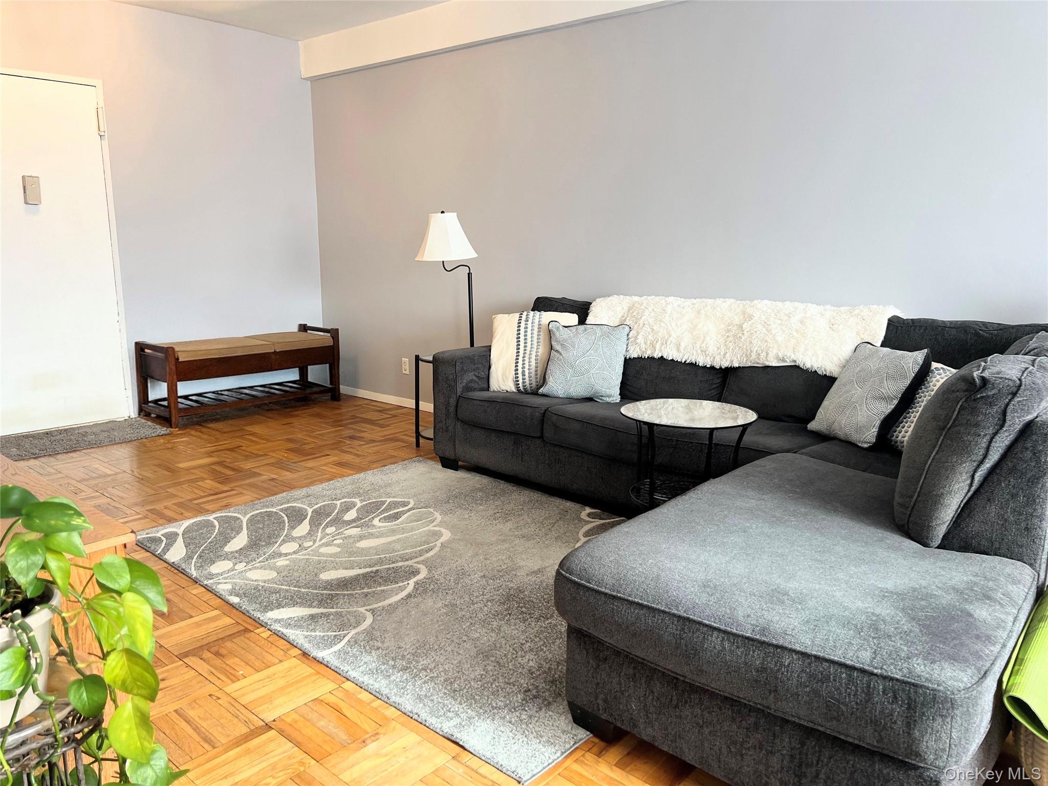 #6 photo, 10 Lake Street, White Plains , NY 10603