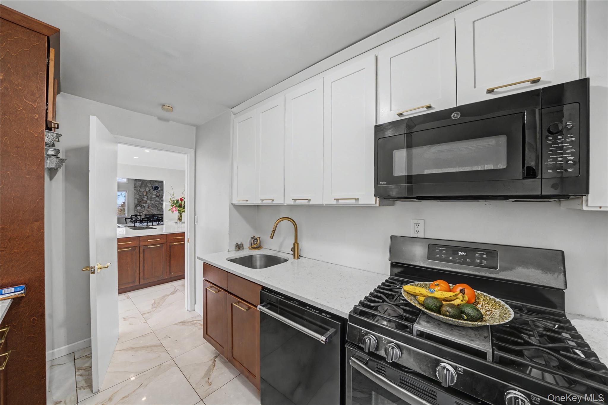 #18 photo, 4 Holland Court, Monroe , NY 10950