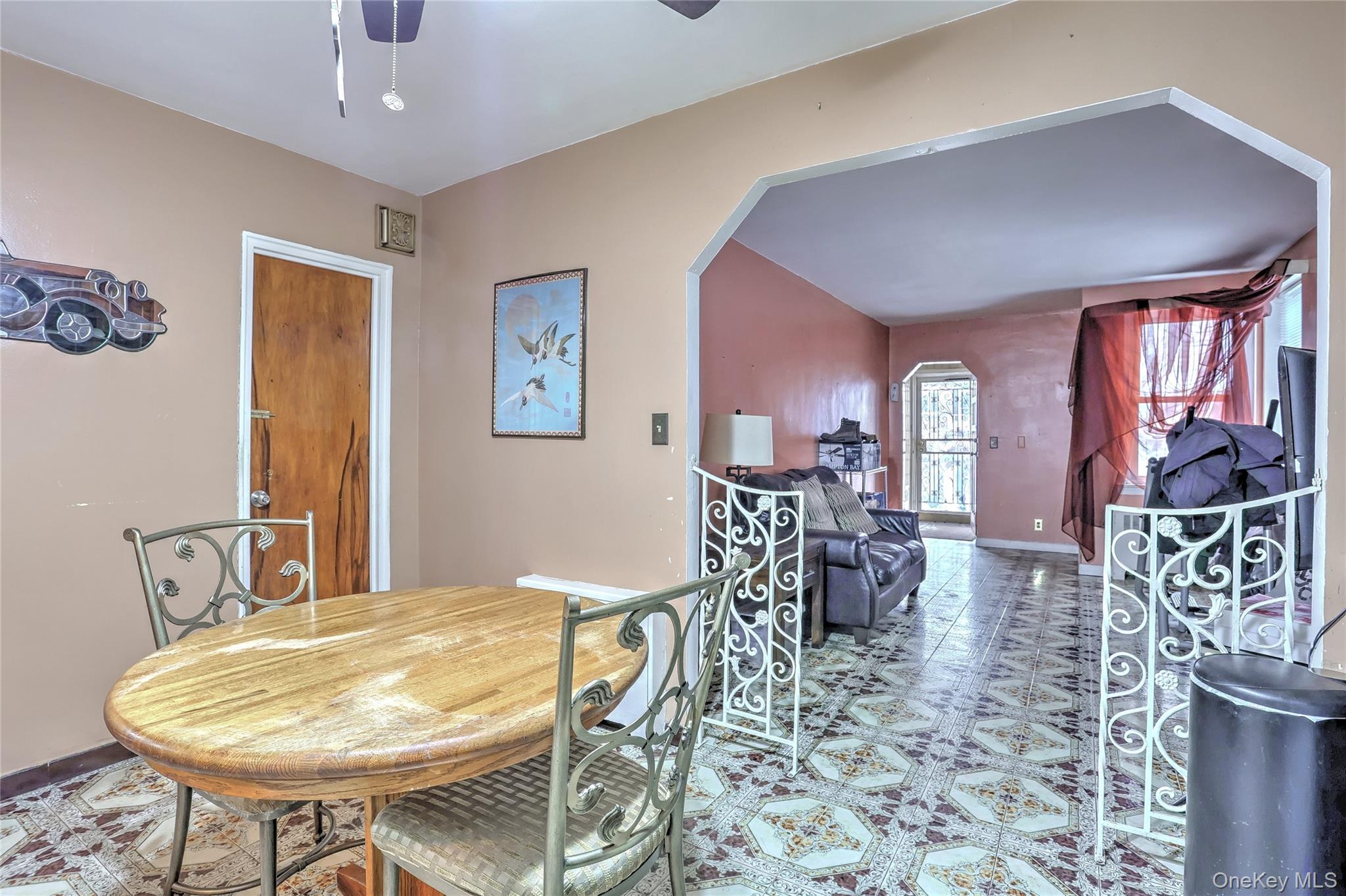 #10 photo, 815 Quincy Avenue, Bronx , NY 10465