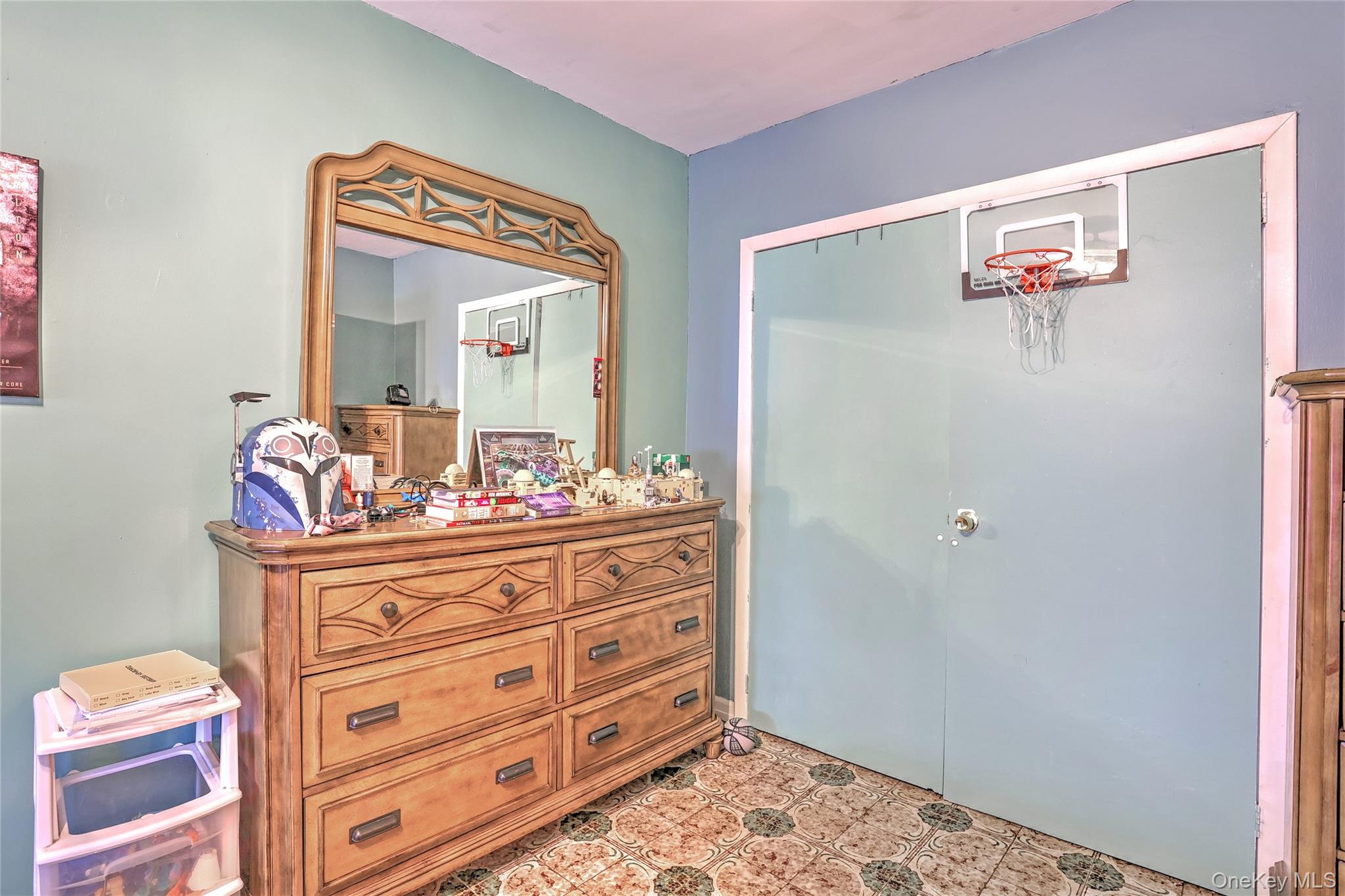 #12 photo, 815 Quincy Avenue, Bronx , NY 10465