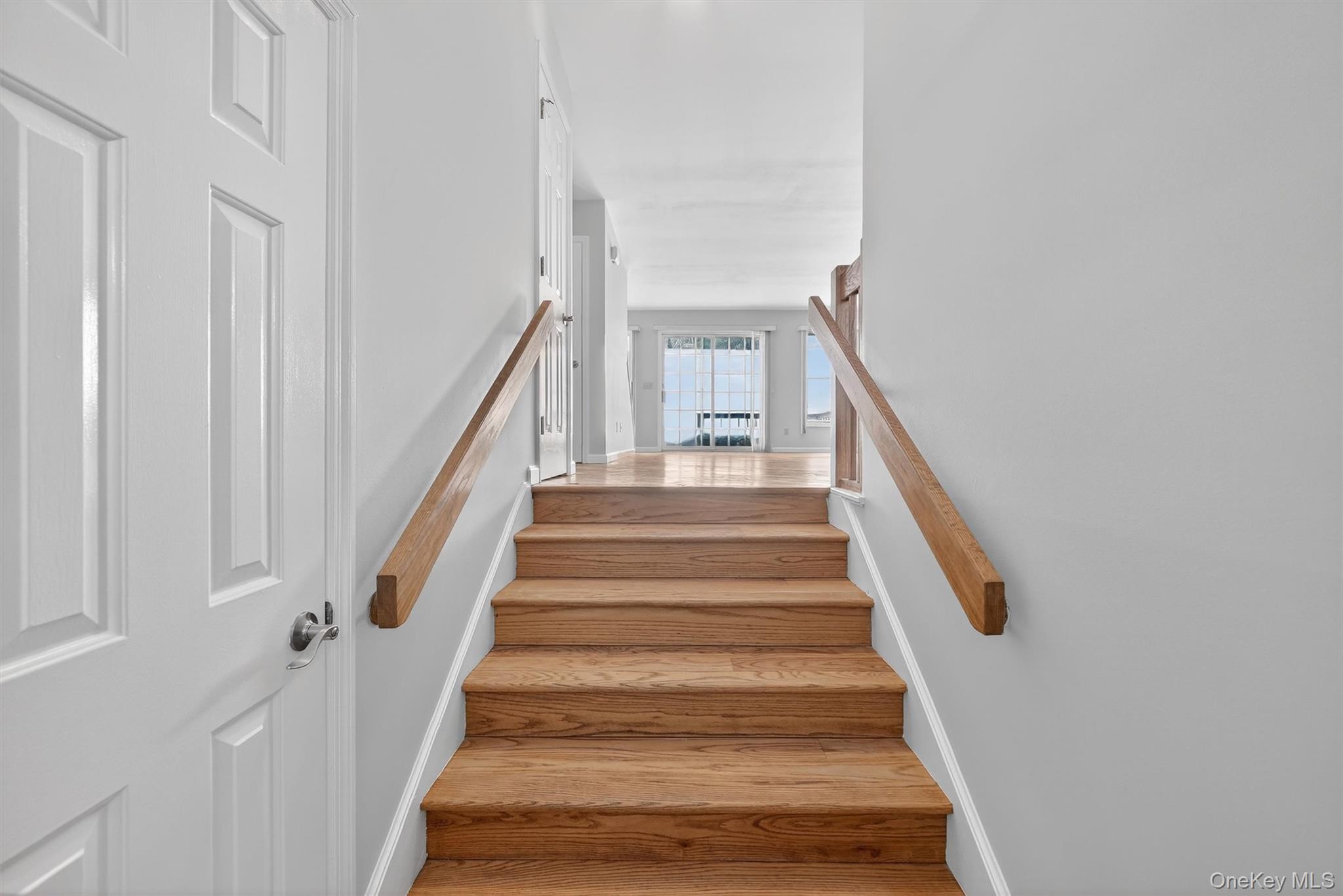 #3 photo, 2003 Regent, Mount Kisco , NY 10549