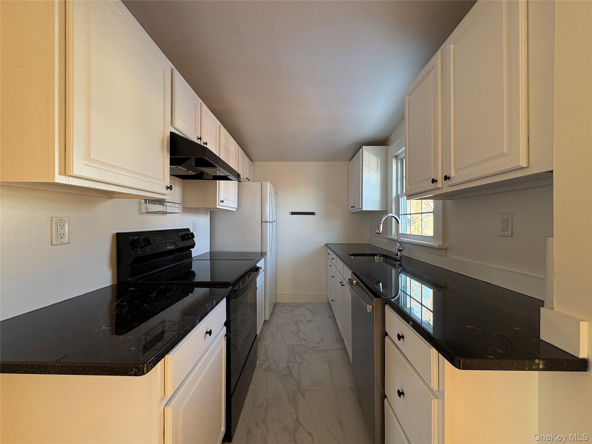 #5 photo, 46 Church Street, Beacon , NY 12508