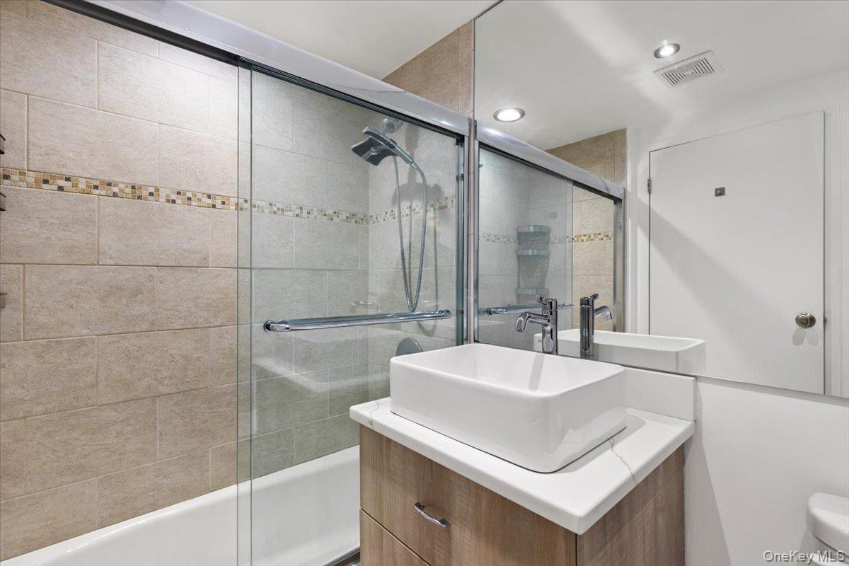 #7 photo, 2287 Johnson Avenue, ব্রঙ্কস Bronx , NY 10463