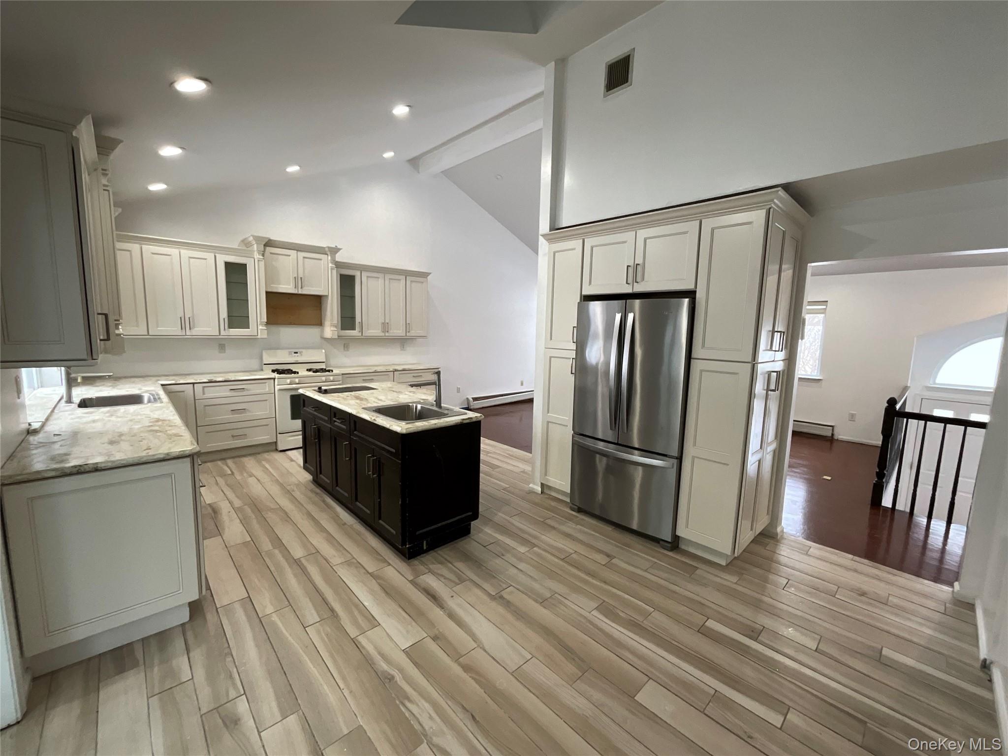 #18 photo, 7 Country Hollow, Highland Mills , NY 10930