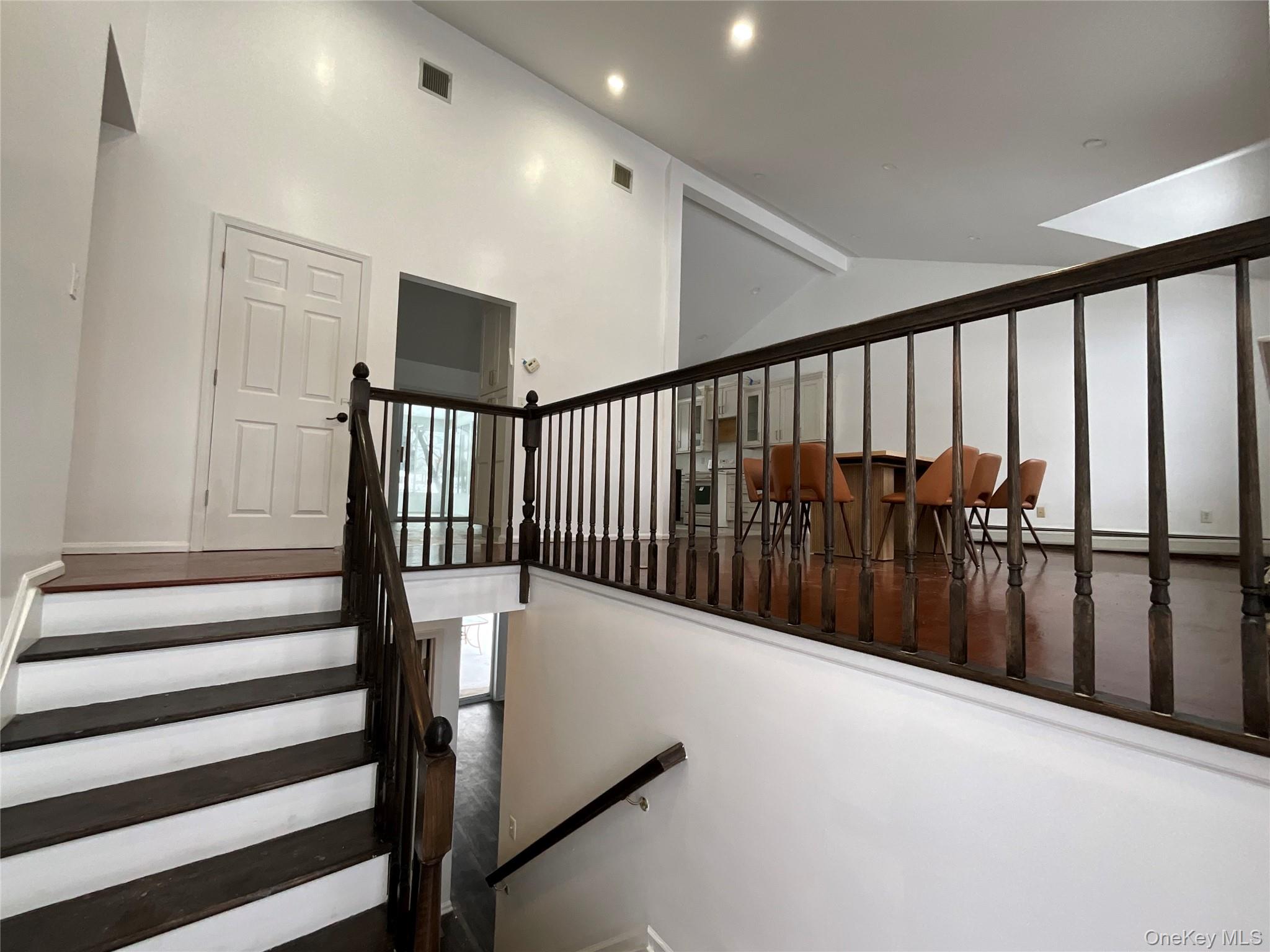 #4 photo, 7 Country Hollow, Highland Mills , NY 10930