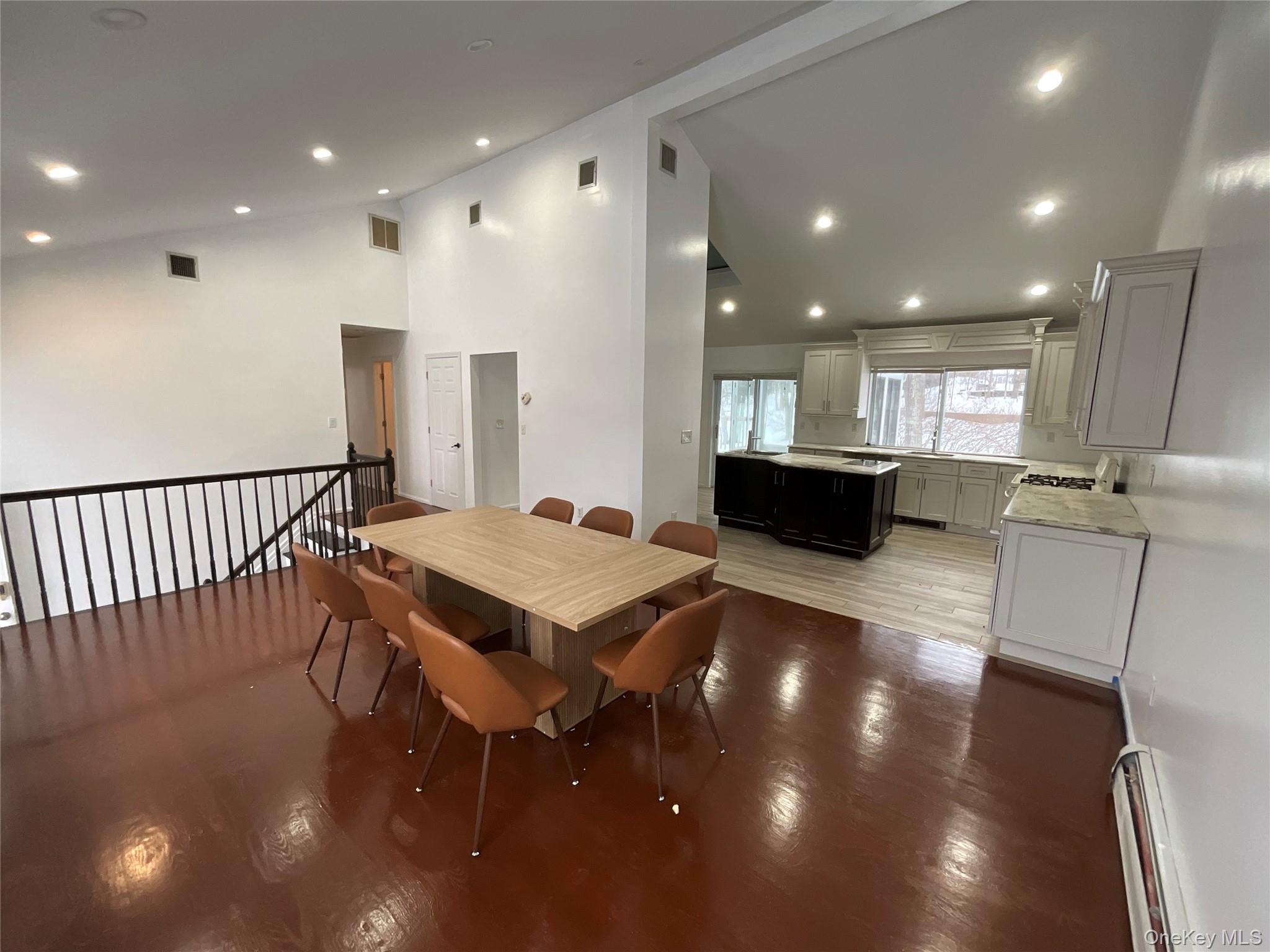 #6 photo, 7 Country Hollow, Highland Mills , NY 10930