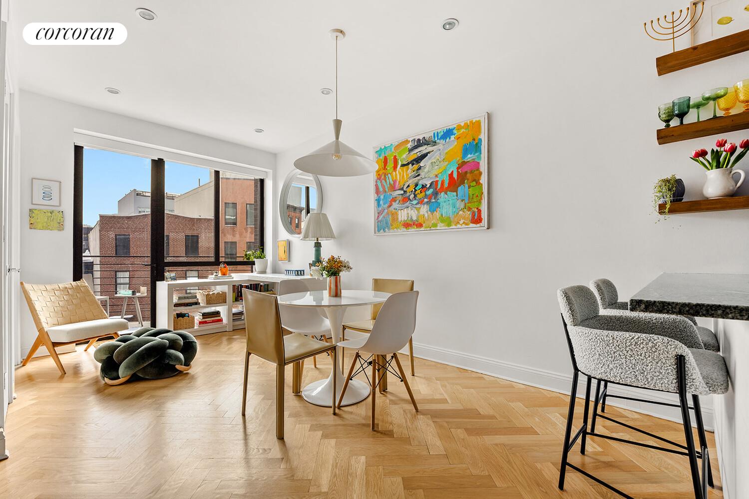 #5 photo, 735 BERGEN Street, Prospect Heights , NY 11238