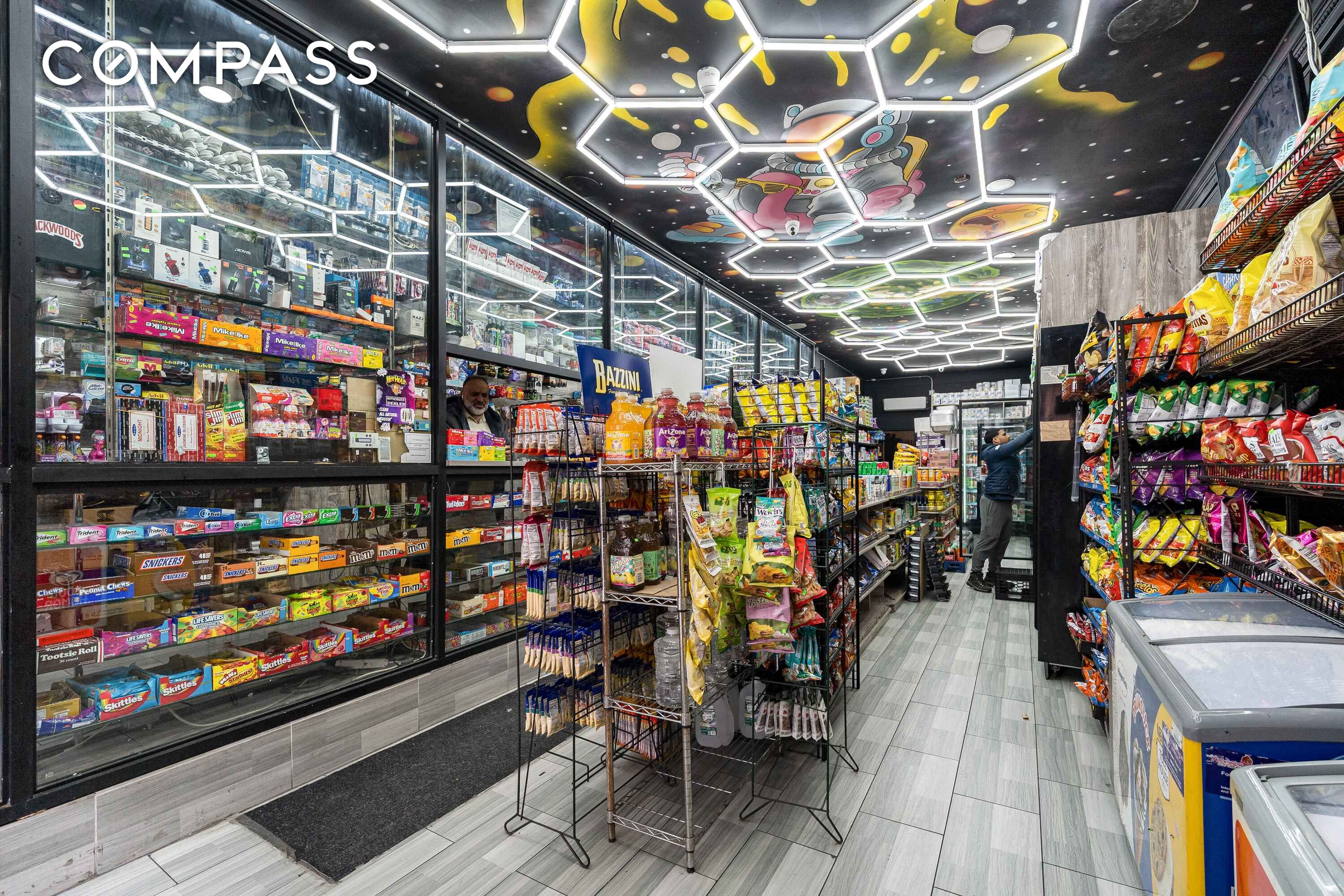 #3 photo, 1501 Broadway, Bushwick , NY 11221