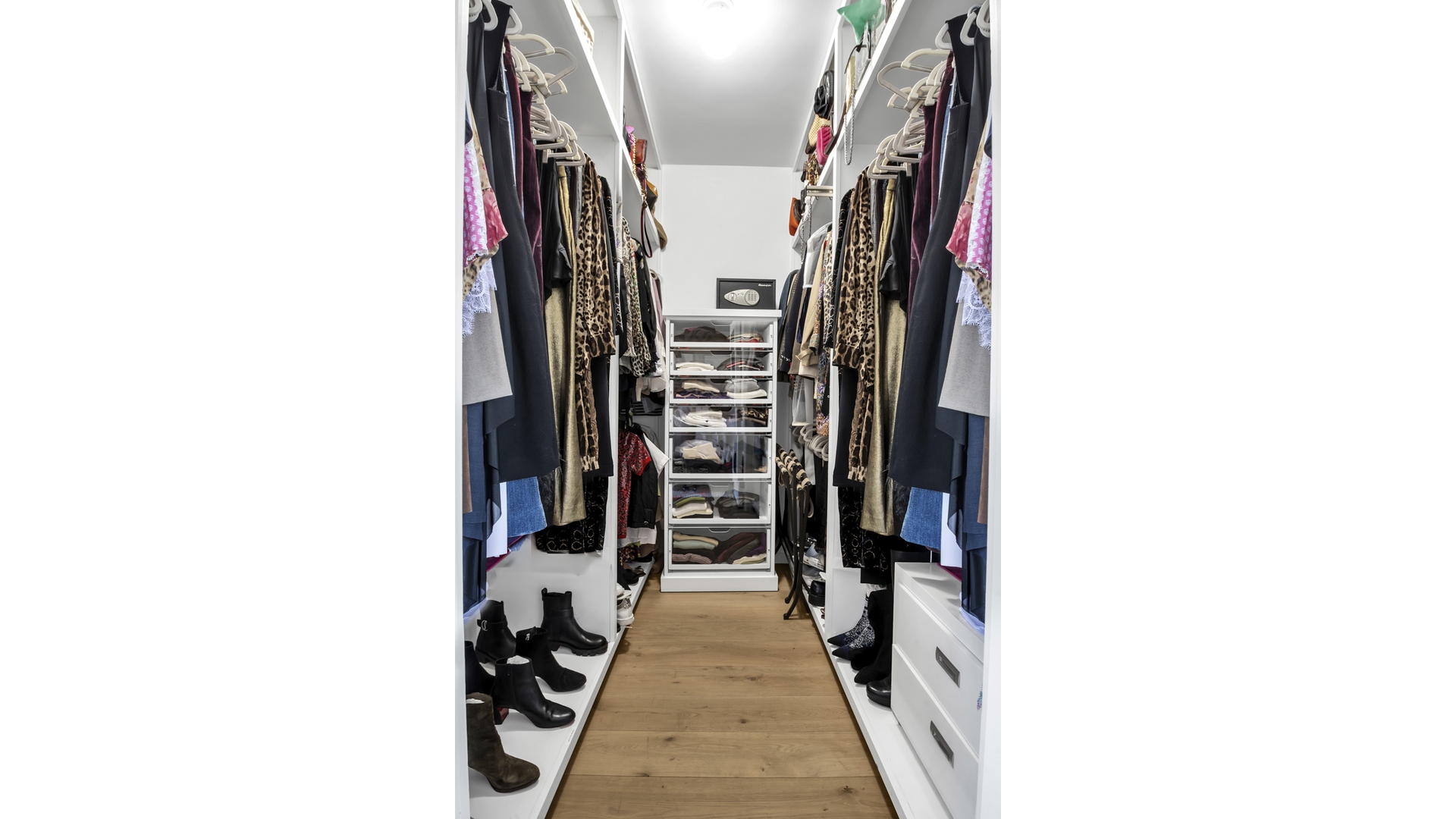 #16 photo, 900 PARK Avenue, 맨해튼 Upper East Side , NY 10075