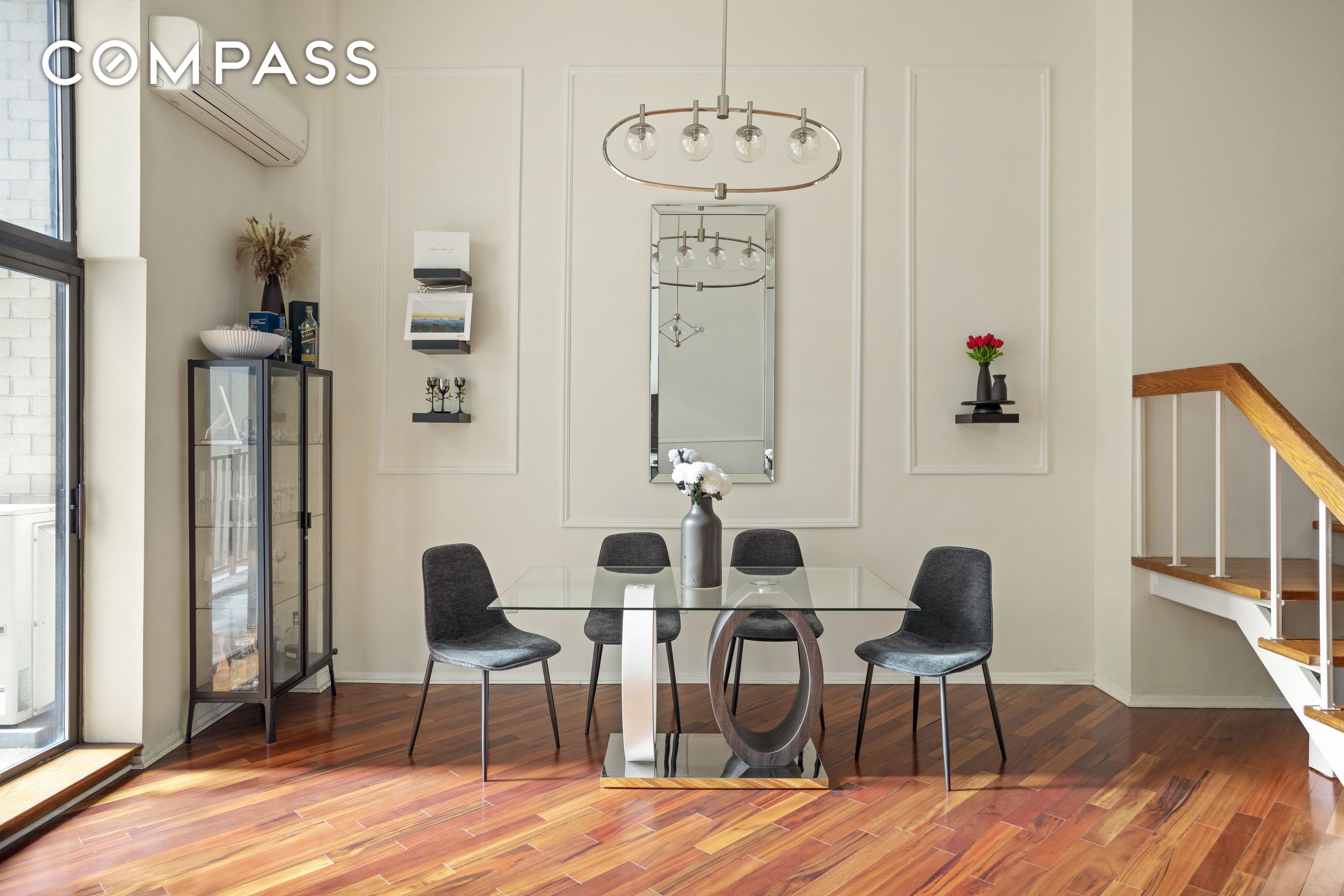 #1 photo, 372 5th Avenue, Midtown , NY 10018