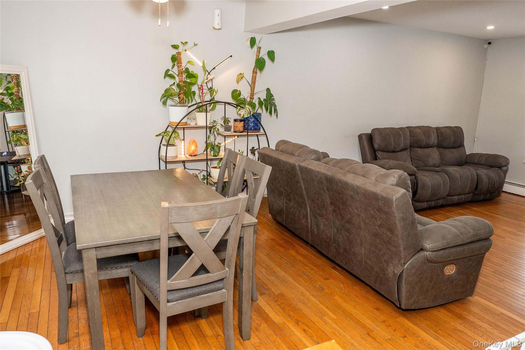 #6 photo, 160 Pennsylvania Avenue, Medford , NY 11763