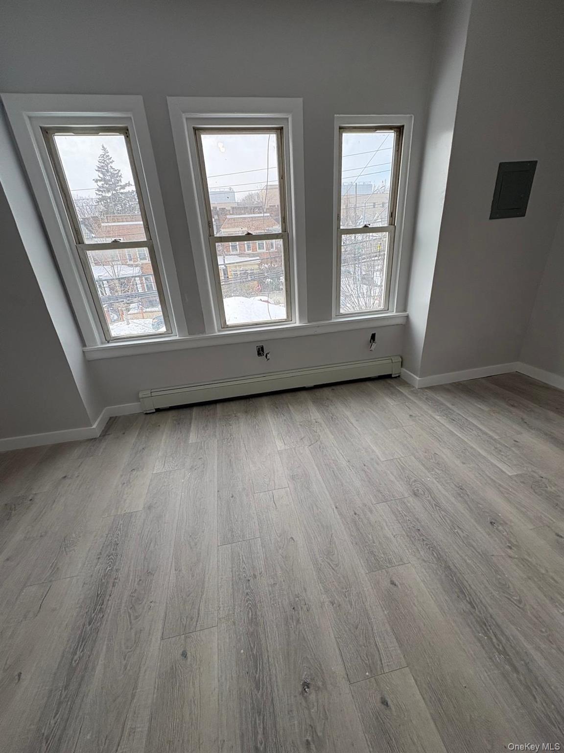 #7 photo, 85-27 102nd Street, Richmond Hill , NY 11418