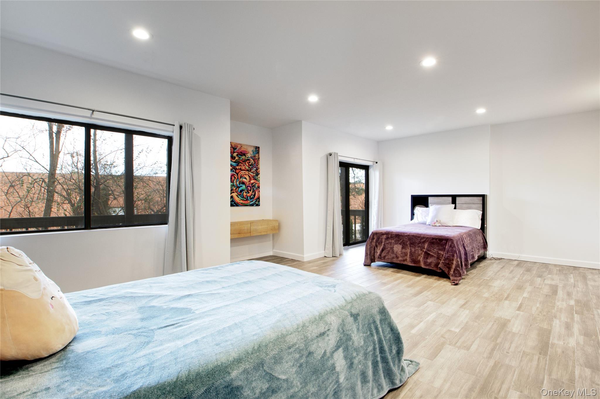 #17 photo, 17 John Bean Court, Port Washington , NY 11050