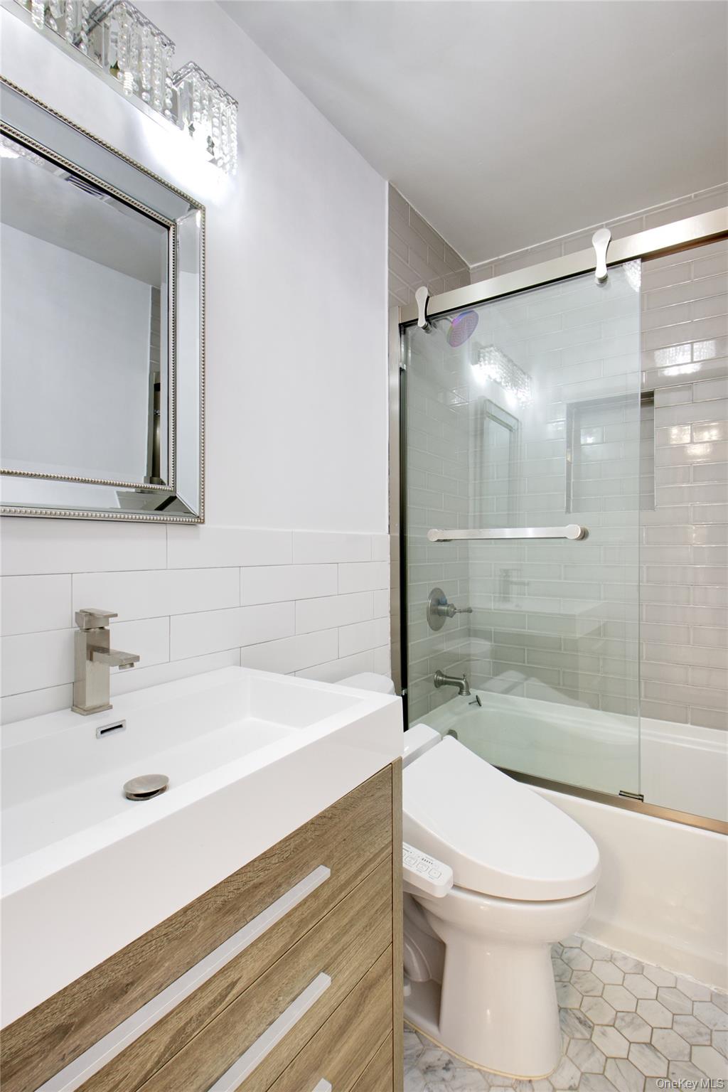 #18 photo, 17 John Bean Court, Port Washington , NY 11050