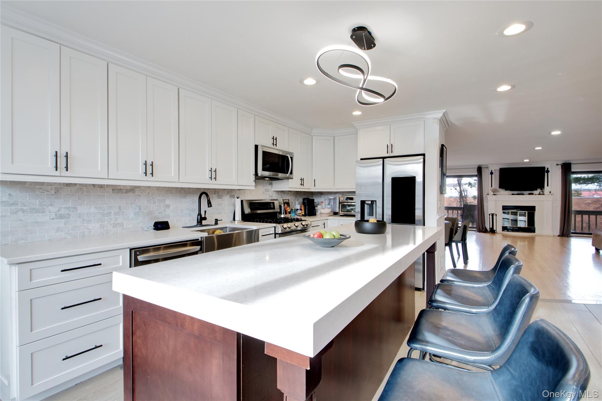 #7 photo, 17 John Bean Court, Port Washington , NY 11050