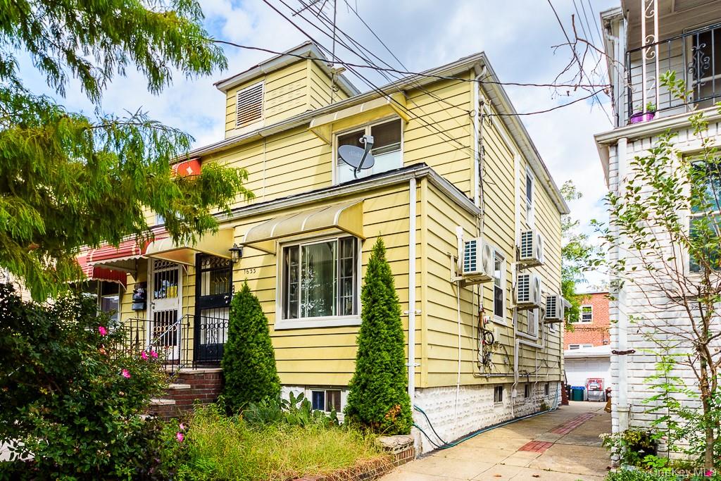 #1 photo, 1633 E 91st Street, ब्रुकलीन Brooklyn , NY 11236