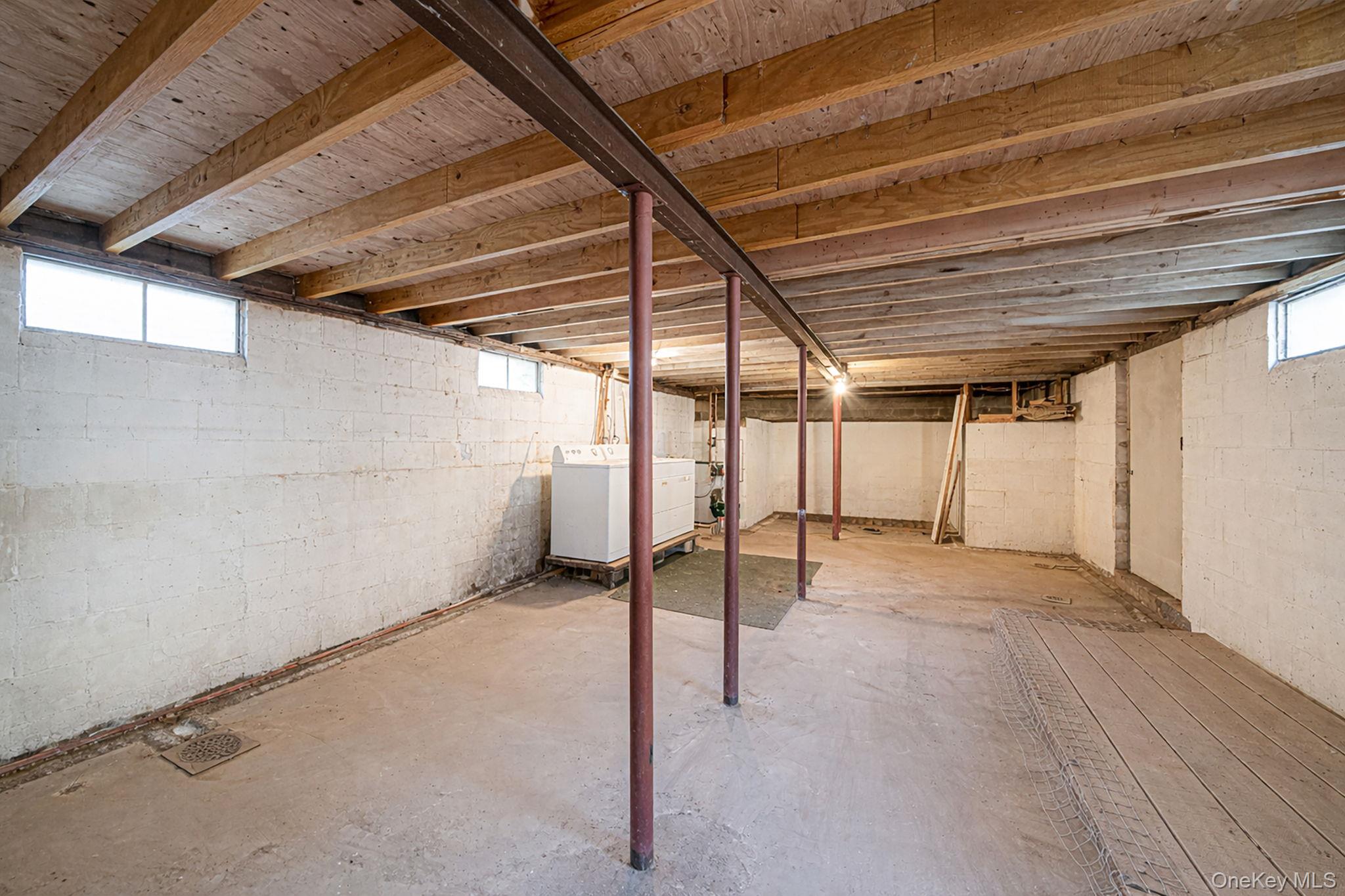 #12 photo, 66 Palm Road, Rocky Point , NY 11778