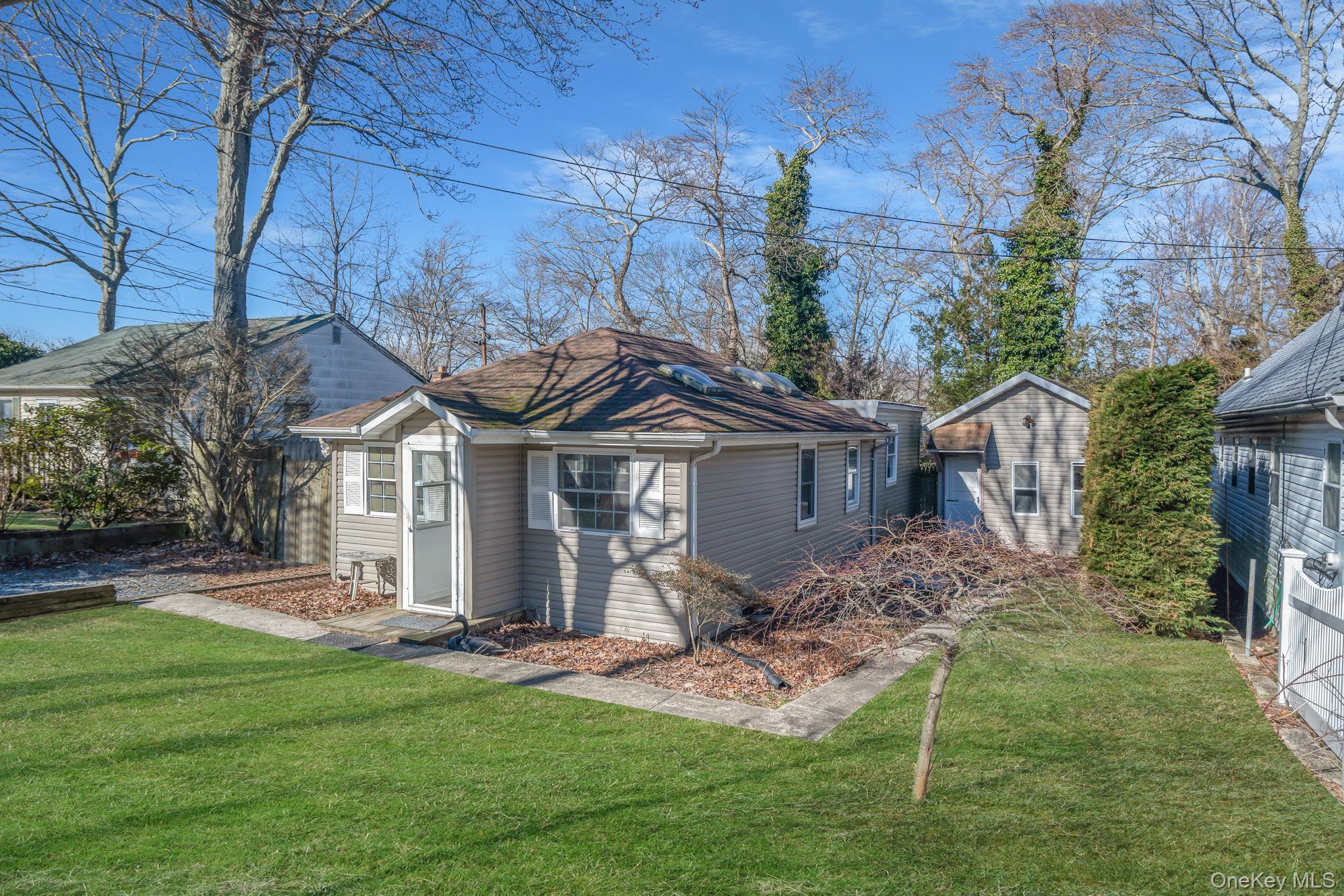 #14 photo, 66 Palm Road, Rocky Point , NY 11778