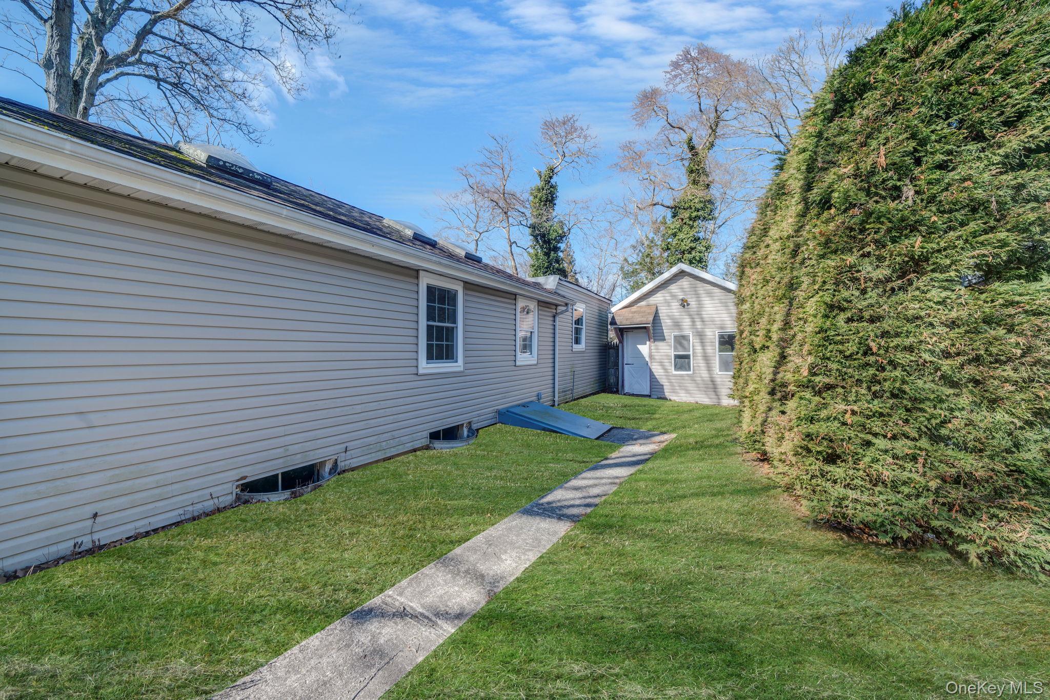 #15 photo, 66 Palm Road, Rocky Point , NY 11778