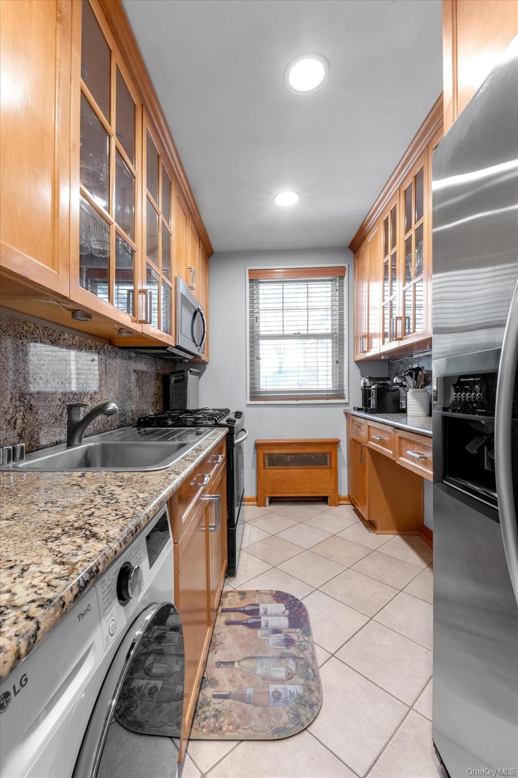 #7 photo, 60-44 Little Neck Parkway, Little Neck , NY 11362