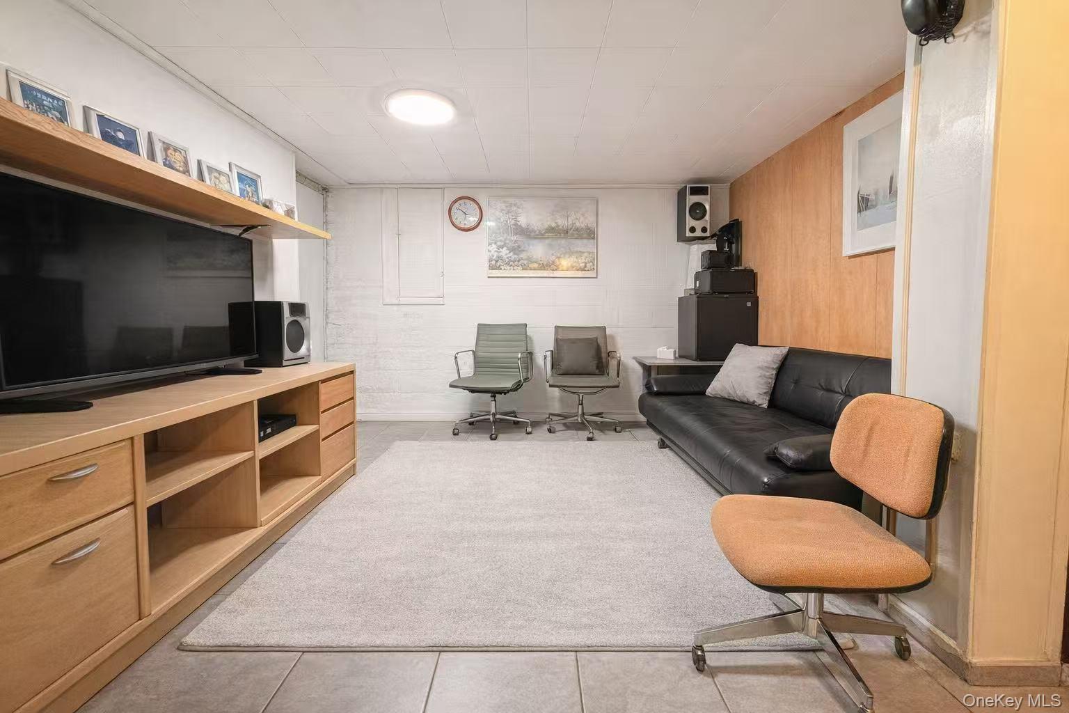 #12 photo, 5013 47th Street, كوينز Woodside , NY 11377