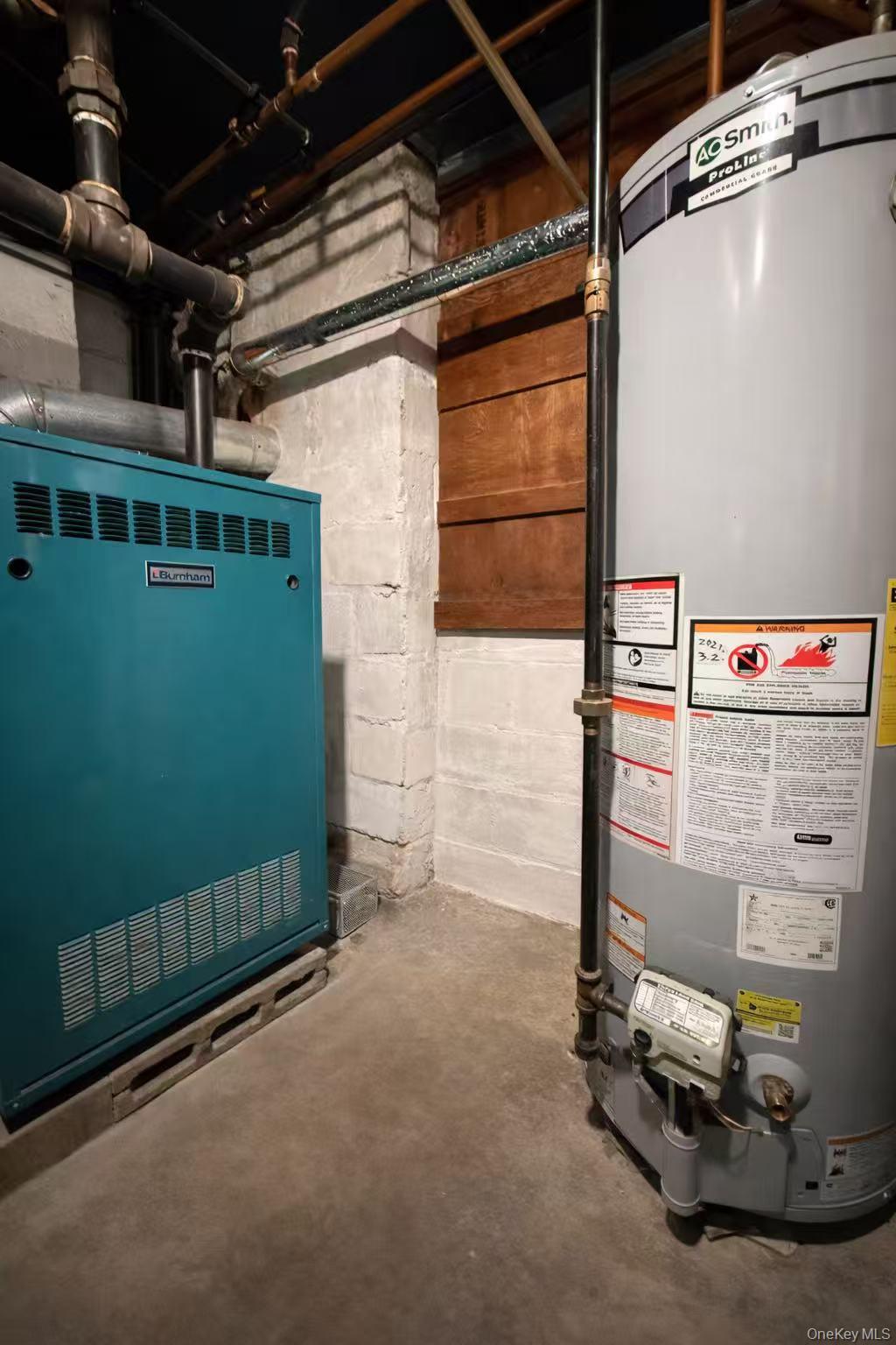 #13 photo, 5013 47th Street, كوينز Woodside , NY 11377