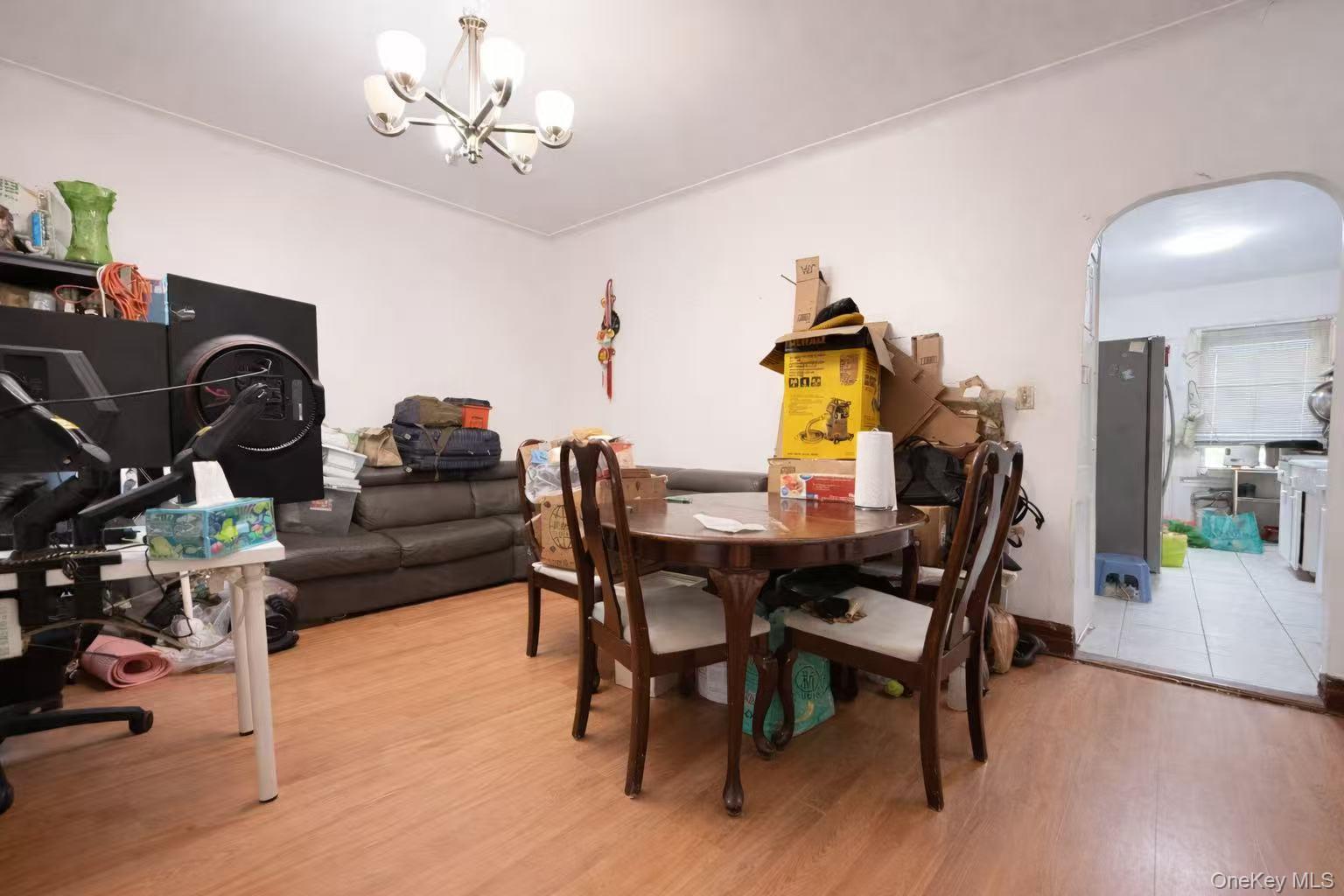 #3 photo, 5013 47th Street, كوينز Woodside , NY 11377