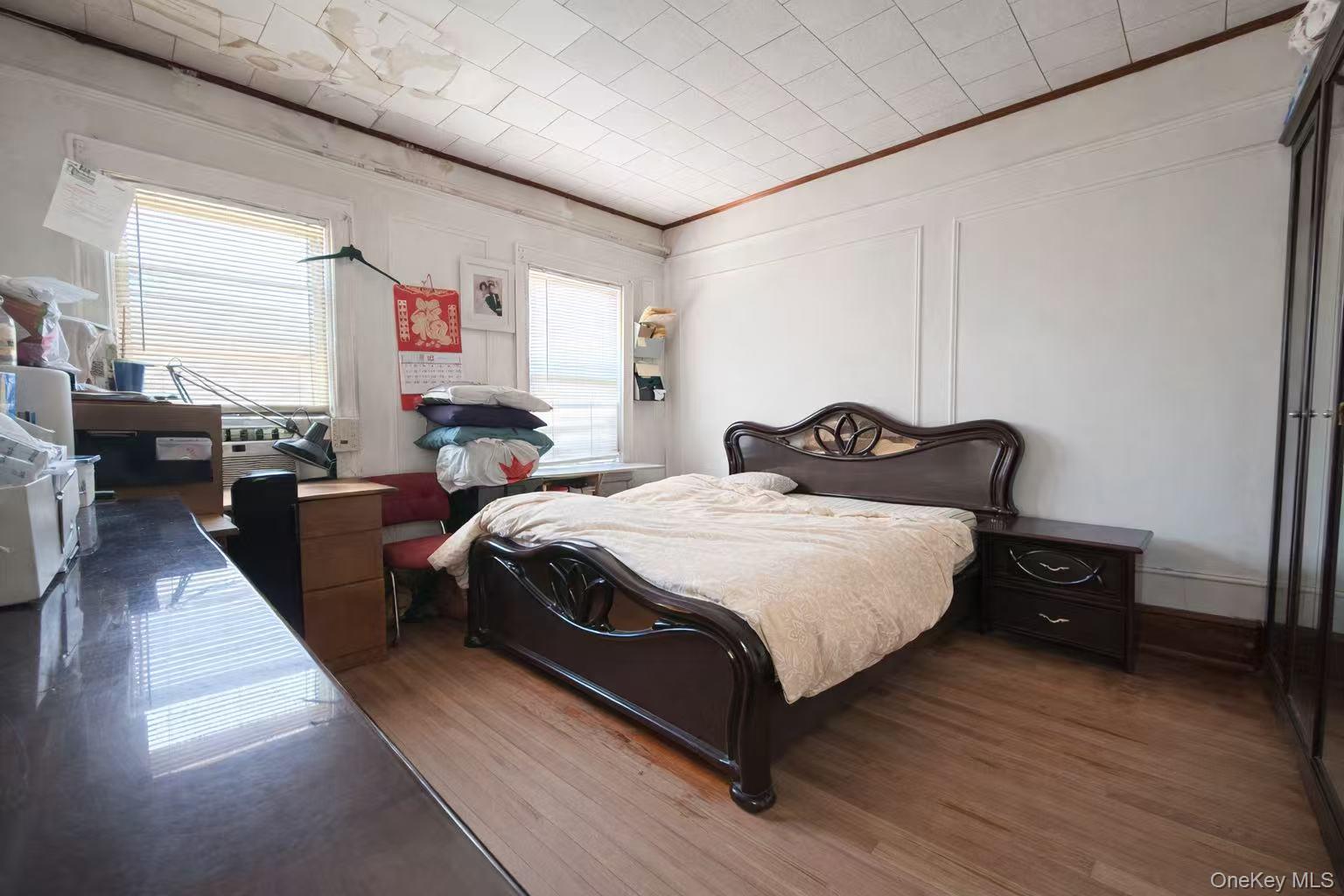 #8 photo, 5013 47th Street, كوينز Woodside , NY 11377