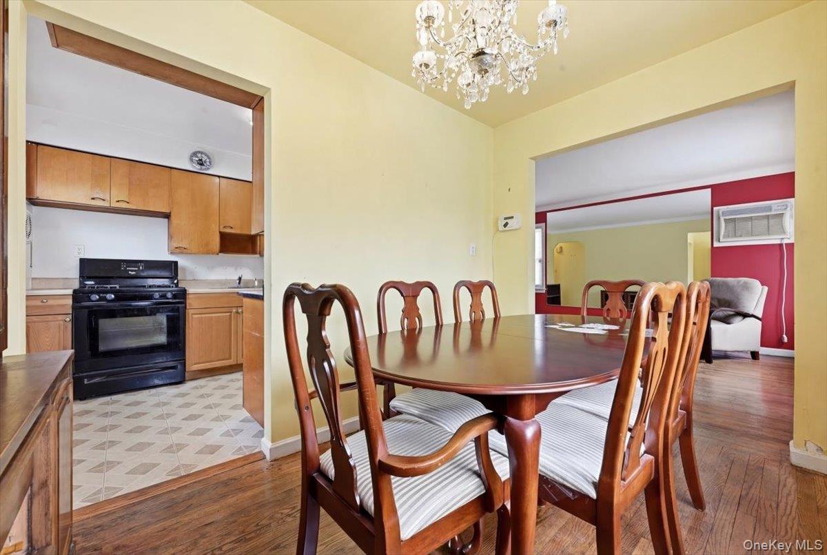 #12 photo, 82-59 263rd Street, 뉴욕퀸즈 Floral Park , NY 11004