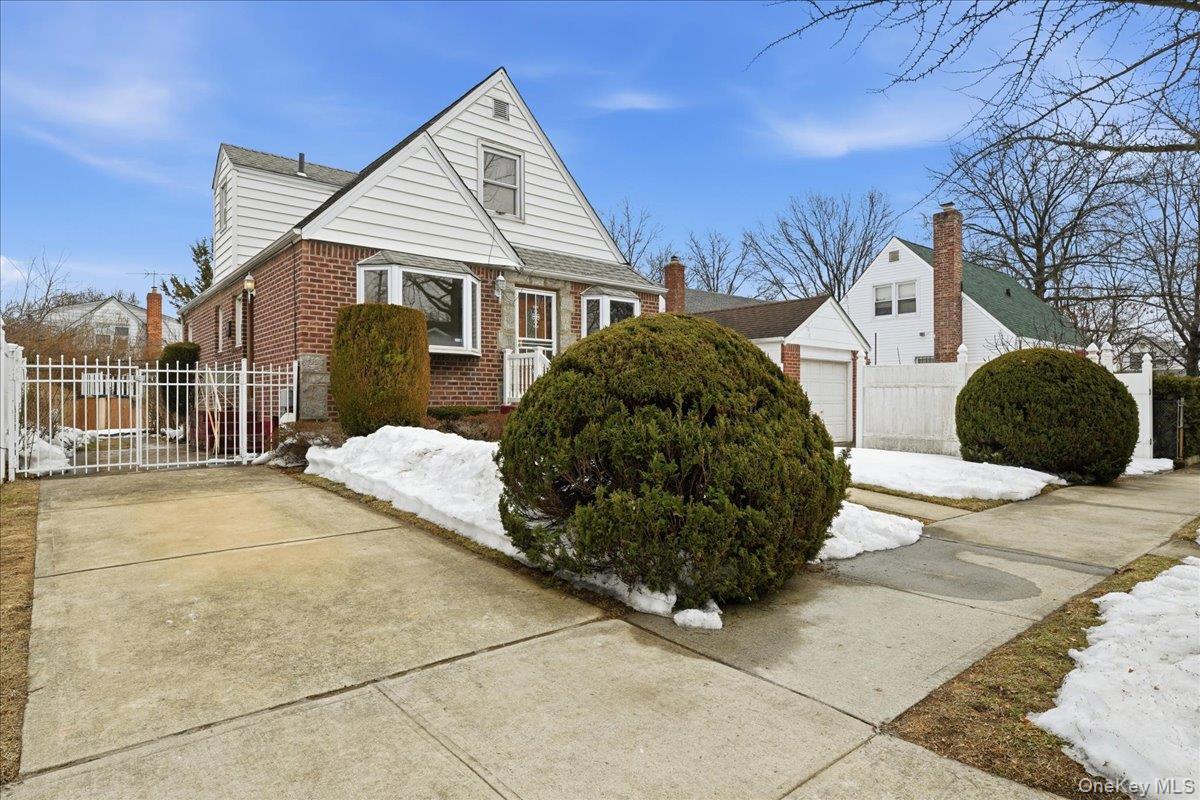#2 photo, 82-59 263rd Street, 뉴욕퀸즈 Floral Park , NY 11004