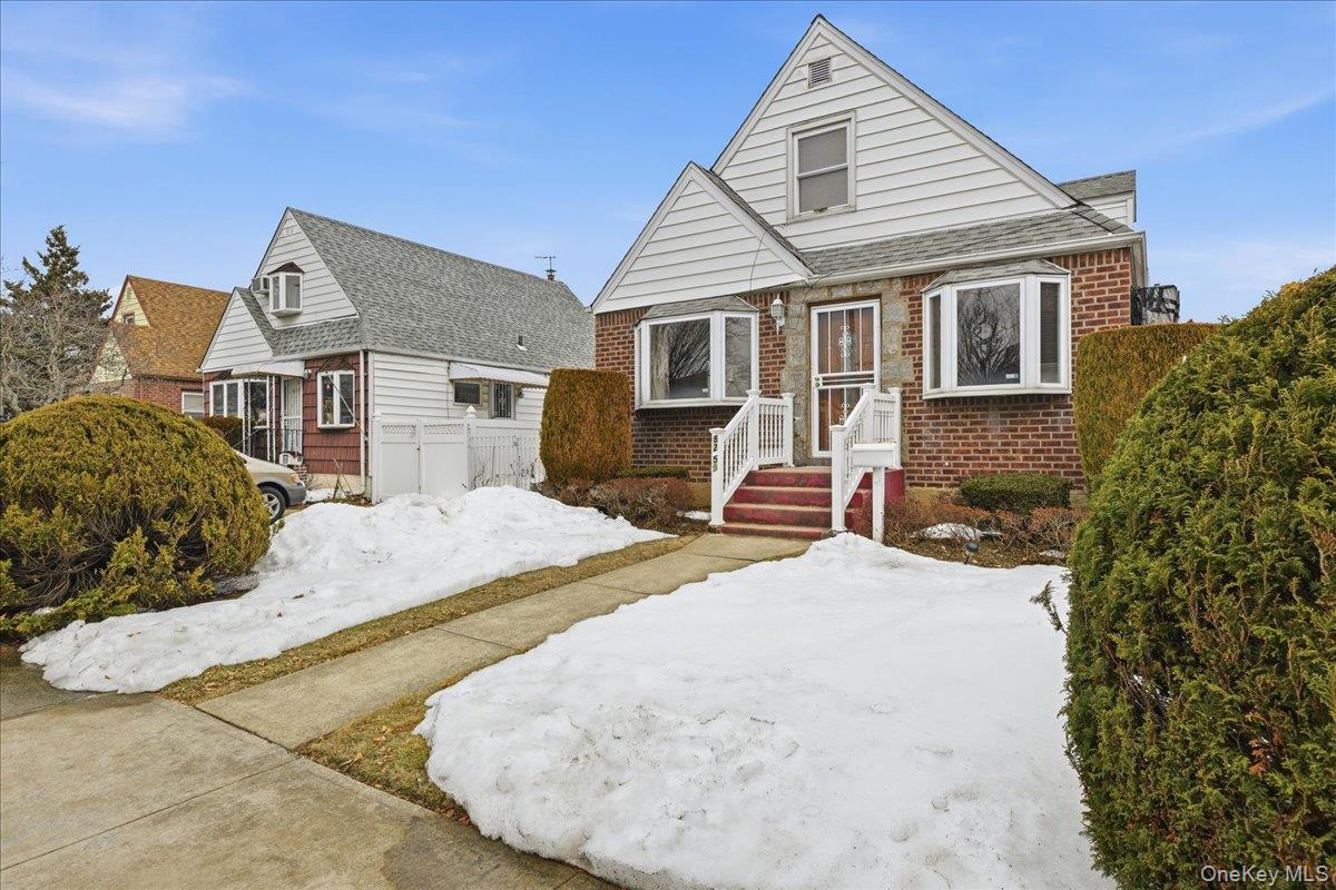 #4 photo, 82-59 263rd Street, 뉴욕퀸즈 Floral Park , NY 11004