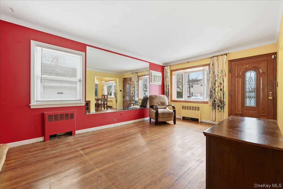 #6 photo, 82-59 263rd Street, 뉴욕퀸즈 Floral Park , NY 11004