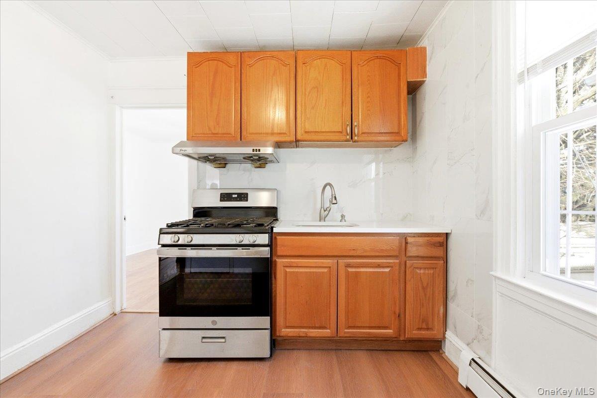 #6 photo, 71-19 Nansen Street, קווינס Forest Hills , NY 11375